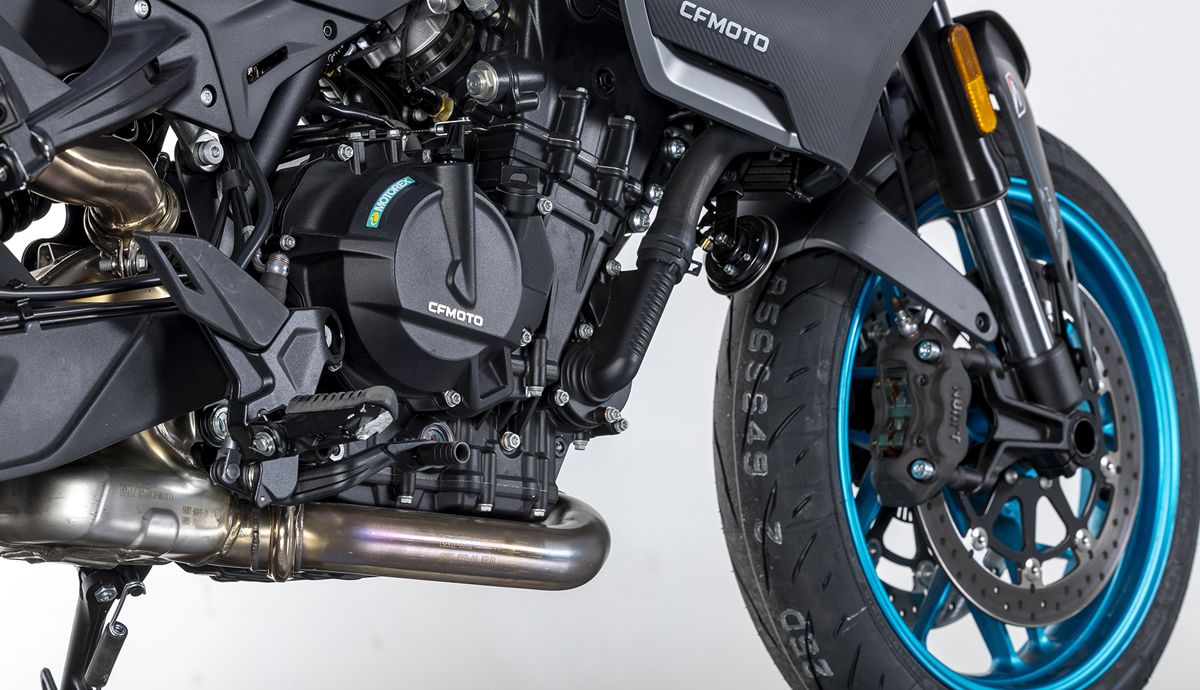 CFMoto 800NK 2026 Detalles (2)