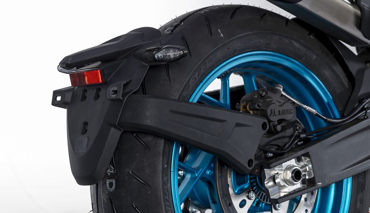 CFMoto 800NK 2026 Detalles (5)