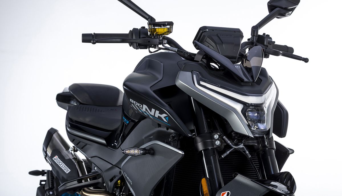 CFMoto 800NK 2026 Detalles (11)