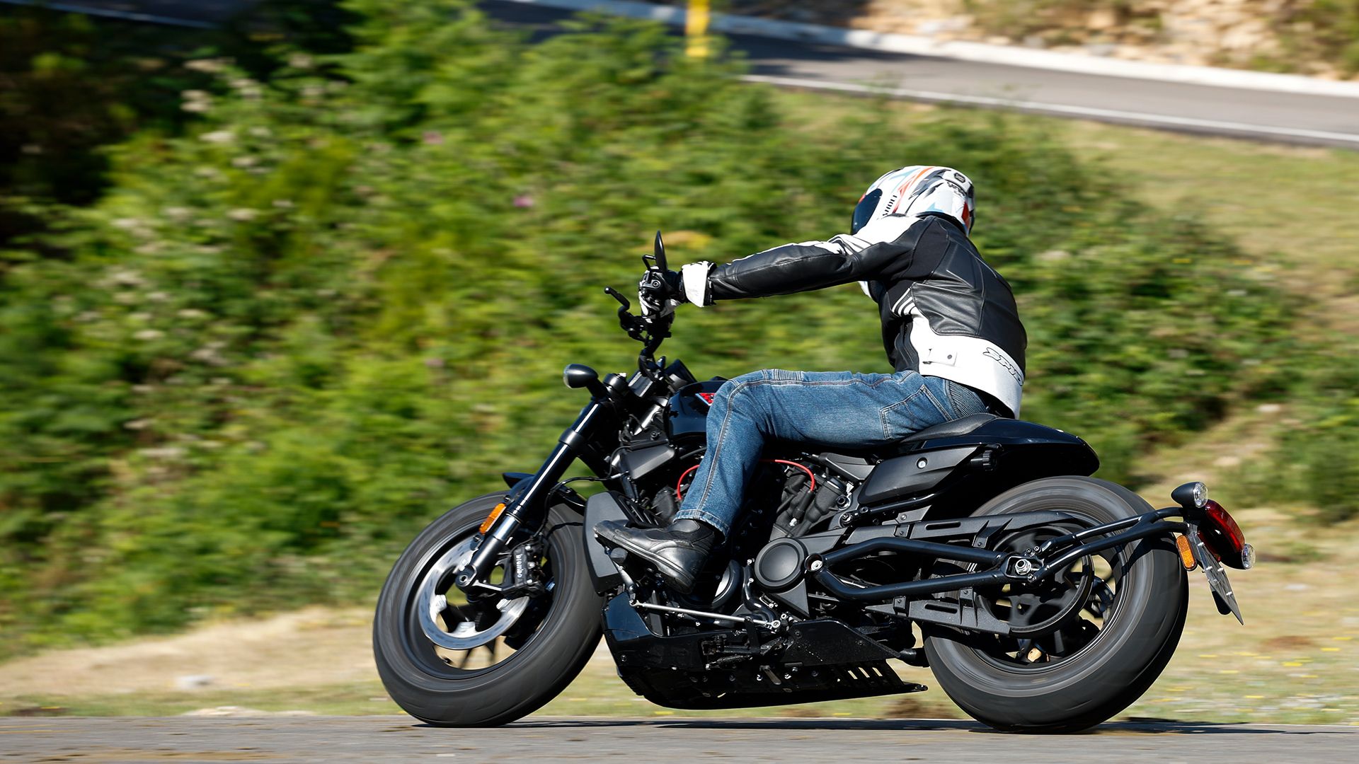 Harley Davidson Sporster S 2026 Accion (9)