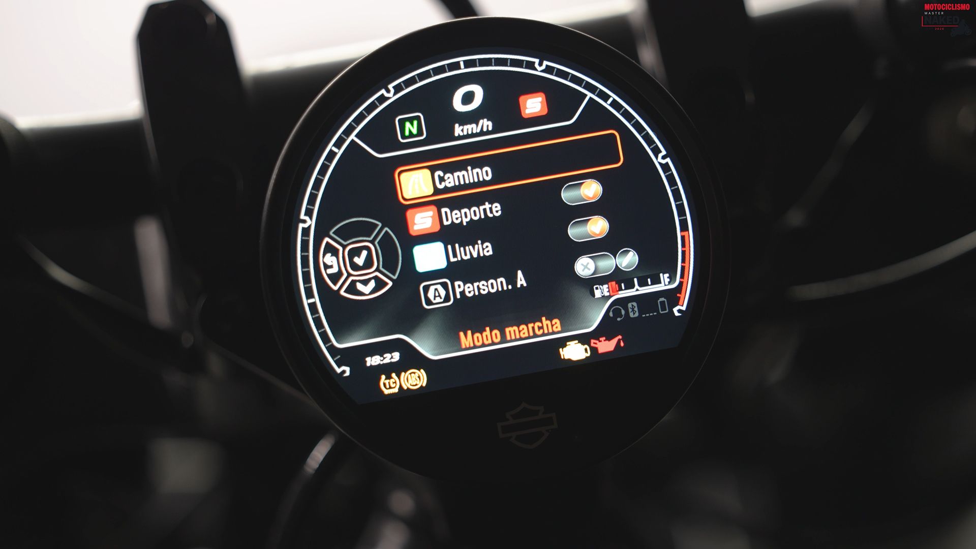 Harley Davidson Sporster S 2026 Detalles pantalla (2)