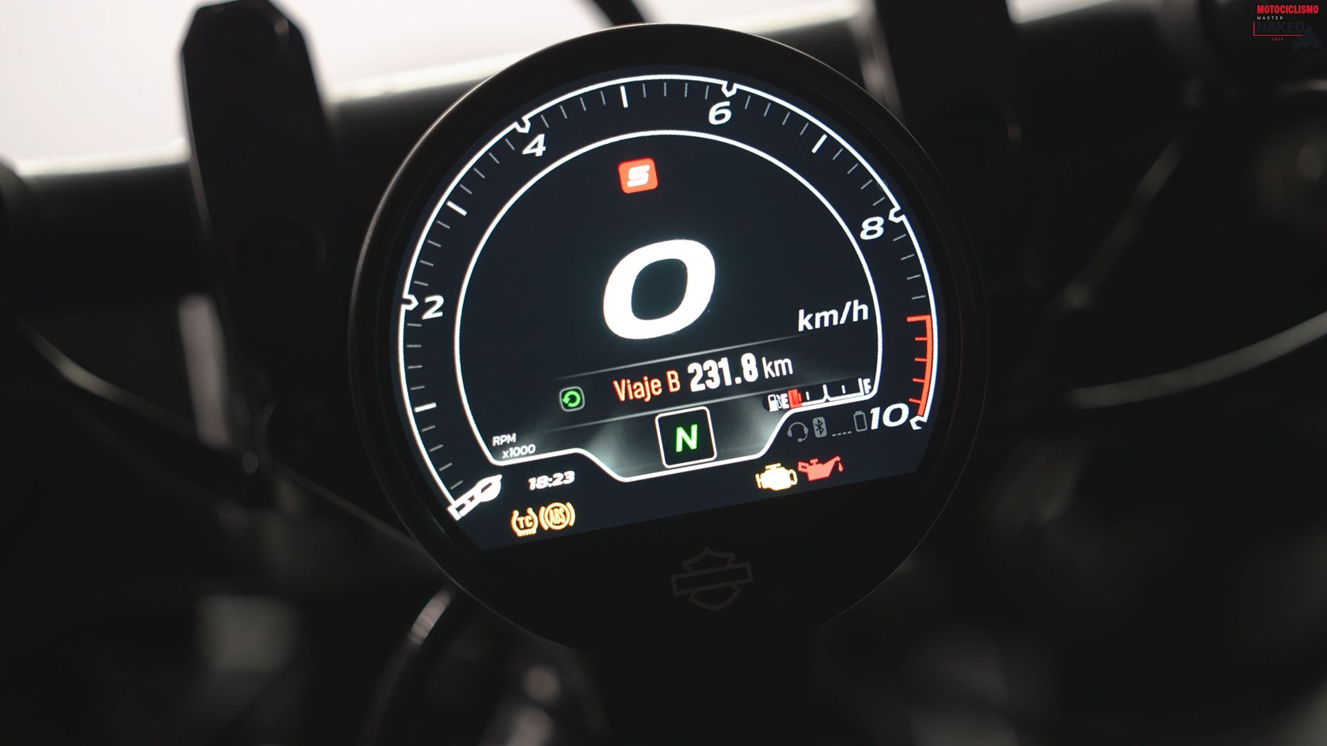 Harley Davidson Sporster S 2026 Detalles pantalla (3)