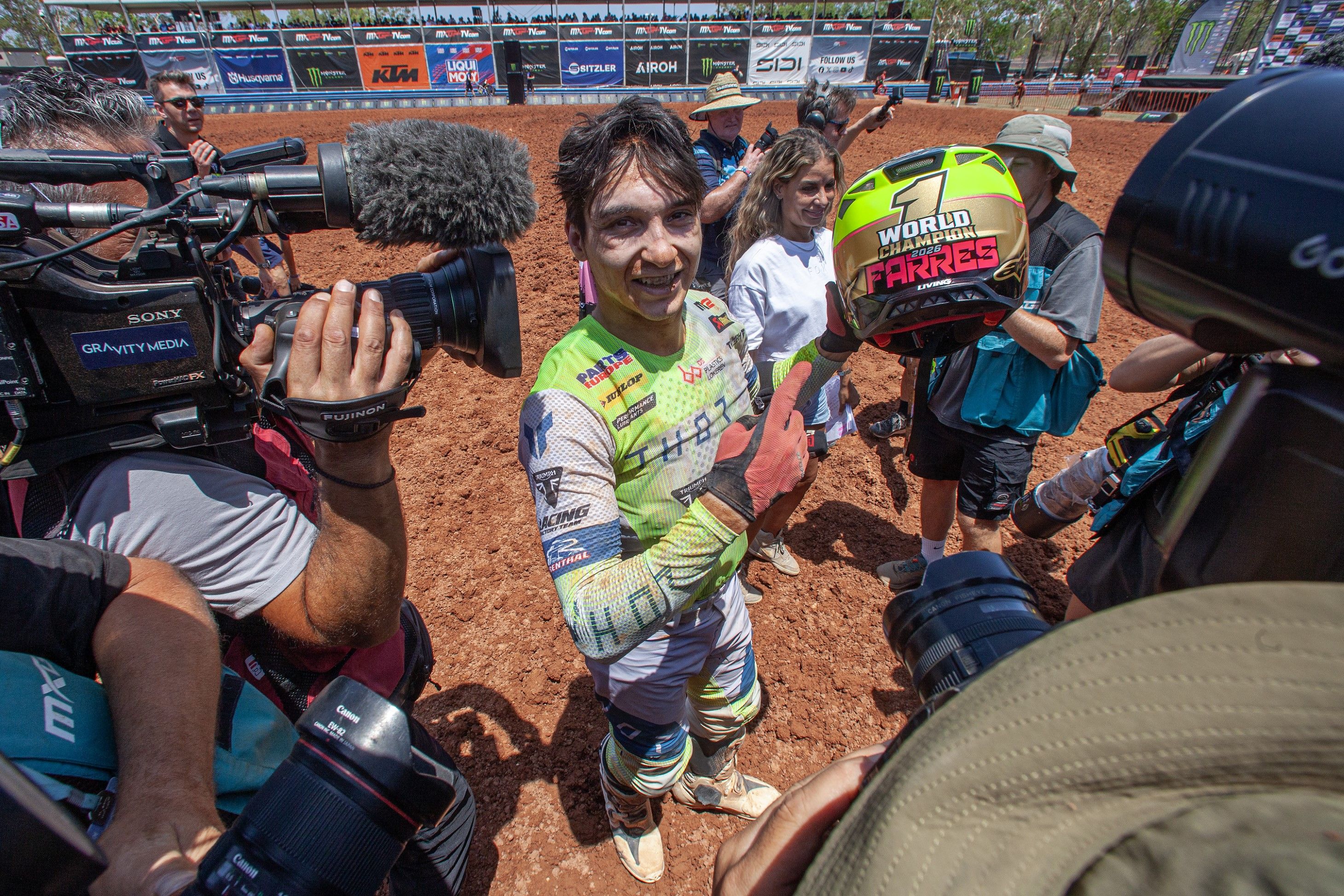 Fotos Guillem Farrés (Triumph) Campeón del Mundo MX2 2026 Fotos Guillem Farrés (Triumph) Campeón del Mundo MX2 2026