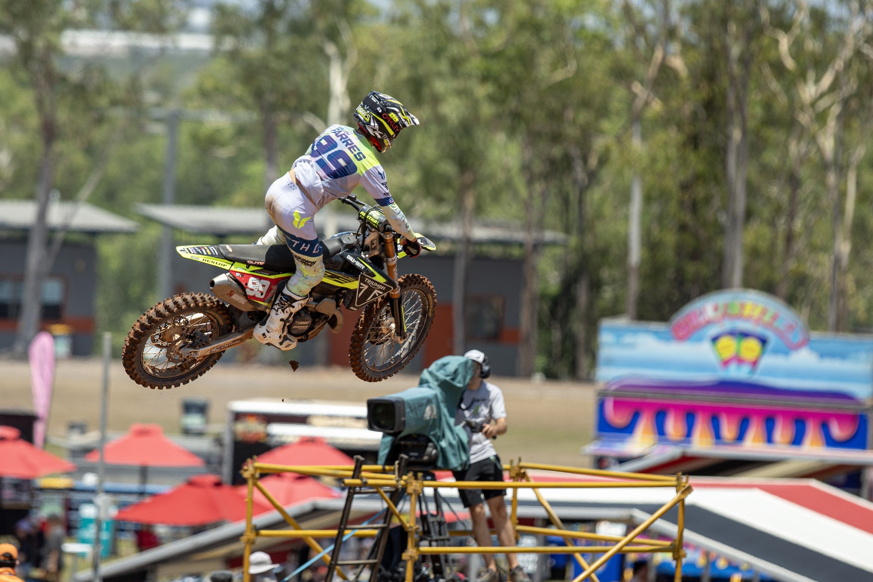 Fotos Guillem Farrés (Triumph) Campeón del Mundo MX2 2026