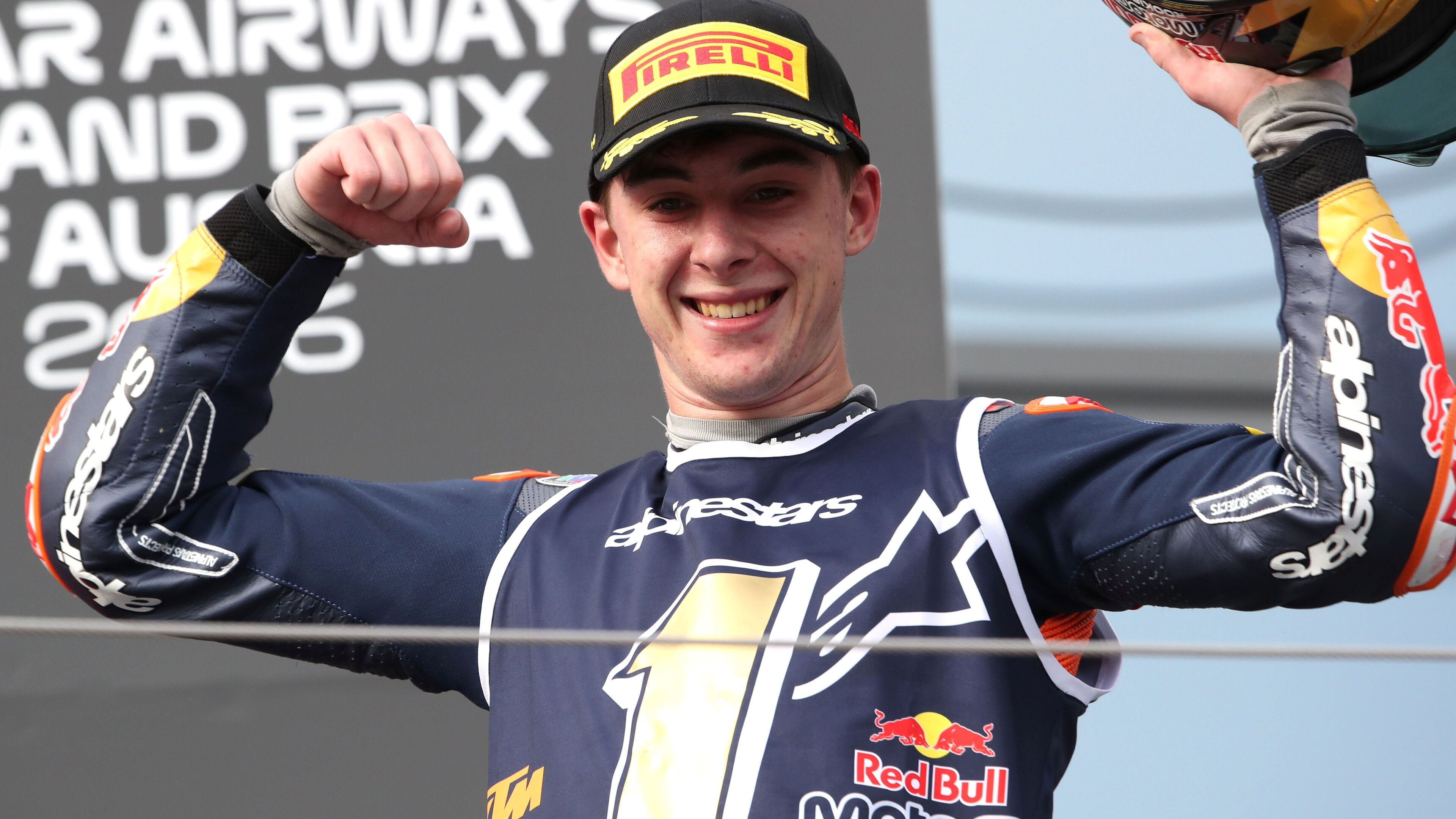 Beñat Fernández es el ganador de la MotoGP Rookies Cup 2026
