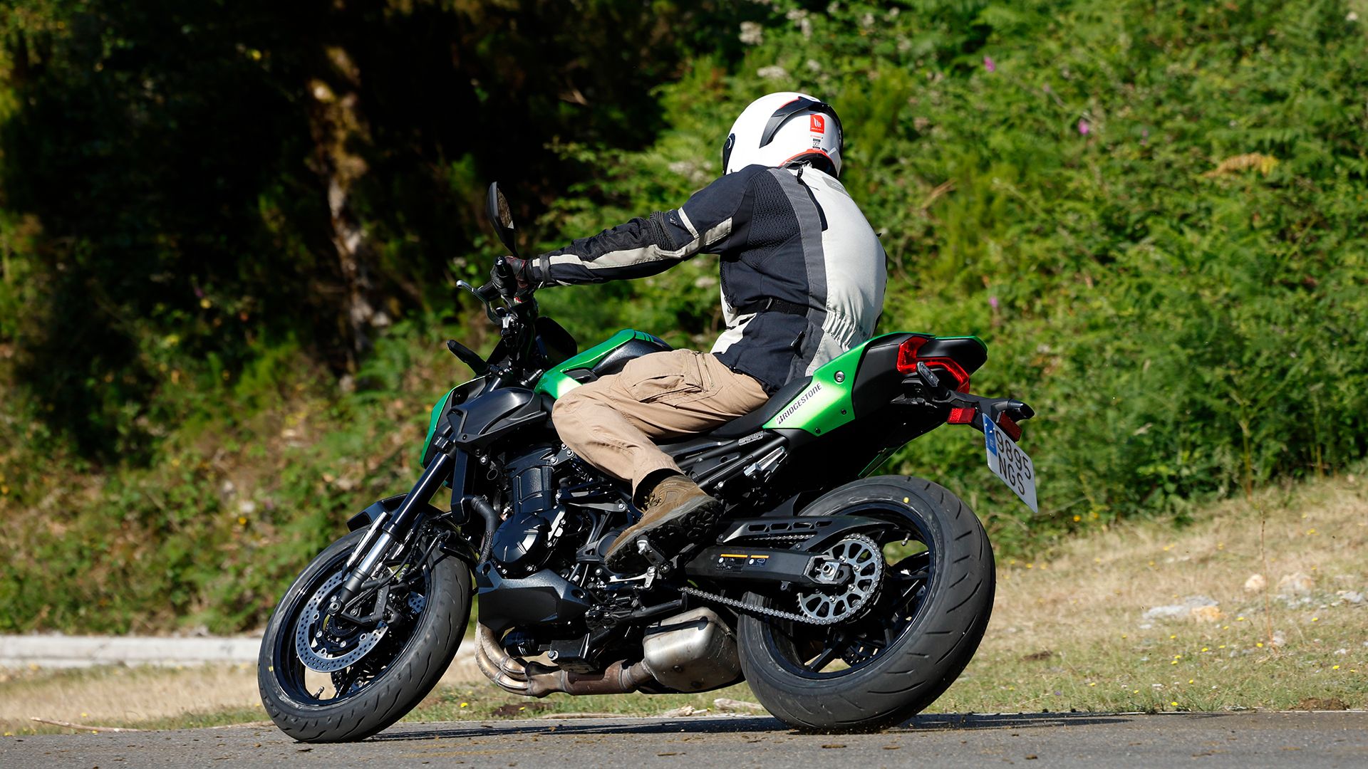 KawasakiI Z900 2026 Accion (5)
