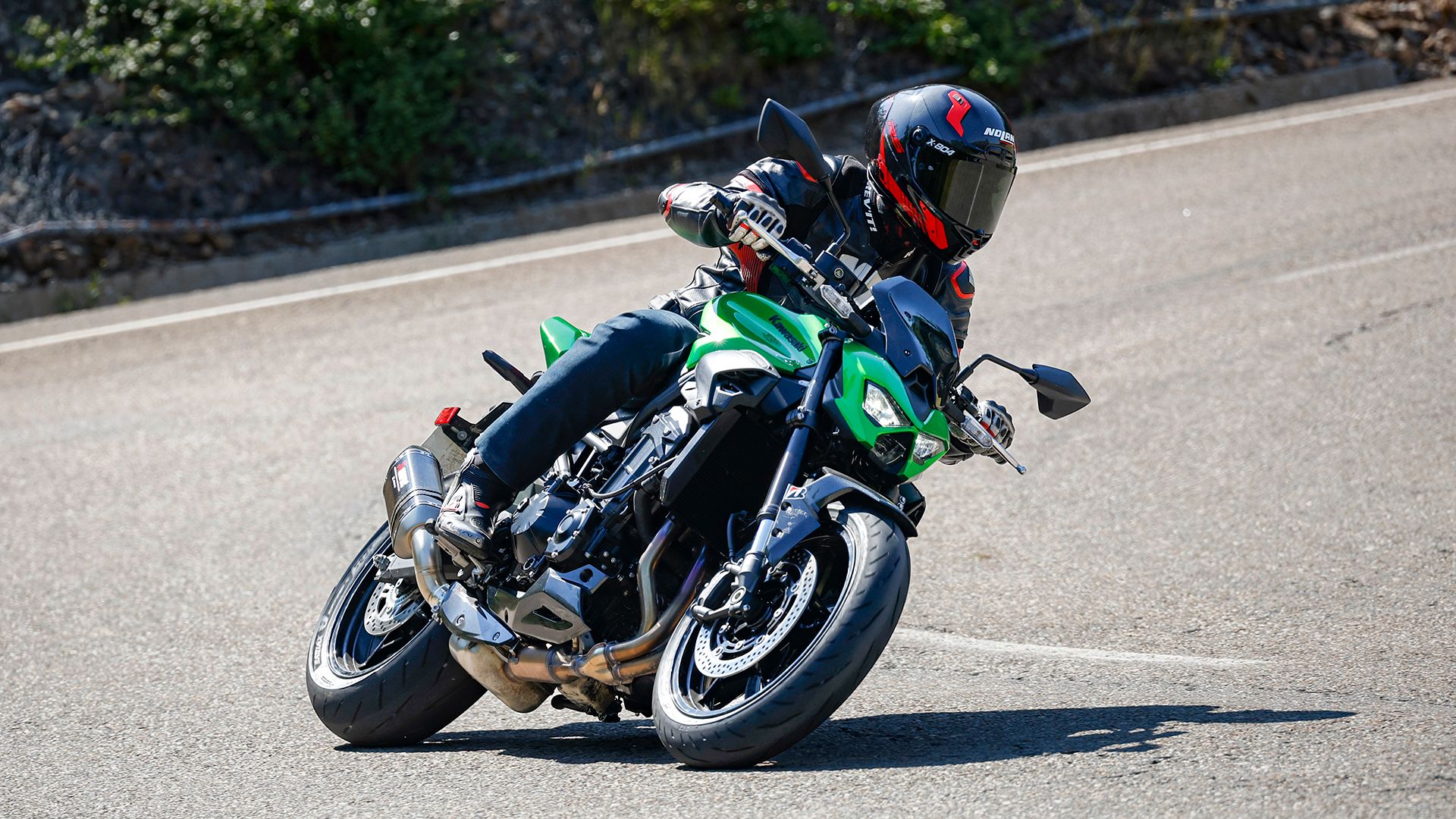 KawasakiI Z900 2026 Accion (24)