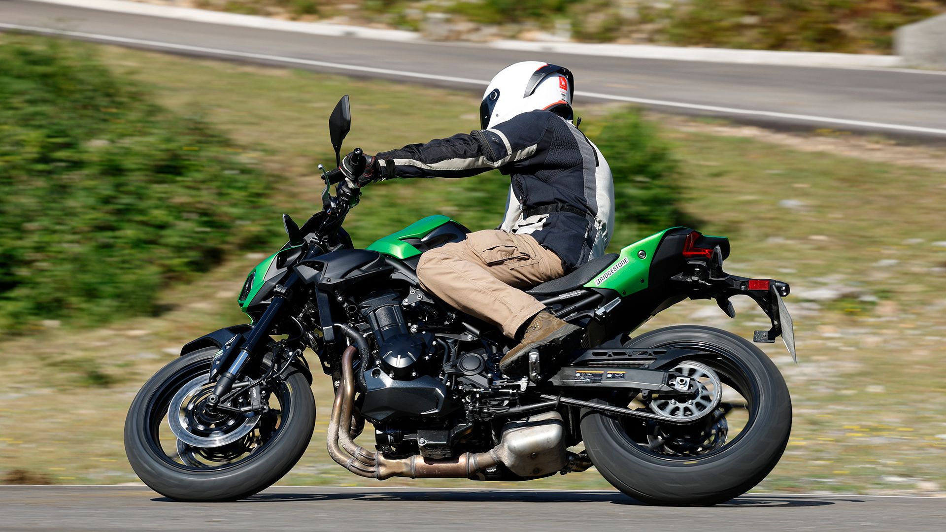 Kawasaki Z900 Performance en el Master Naked Test