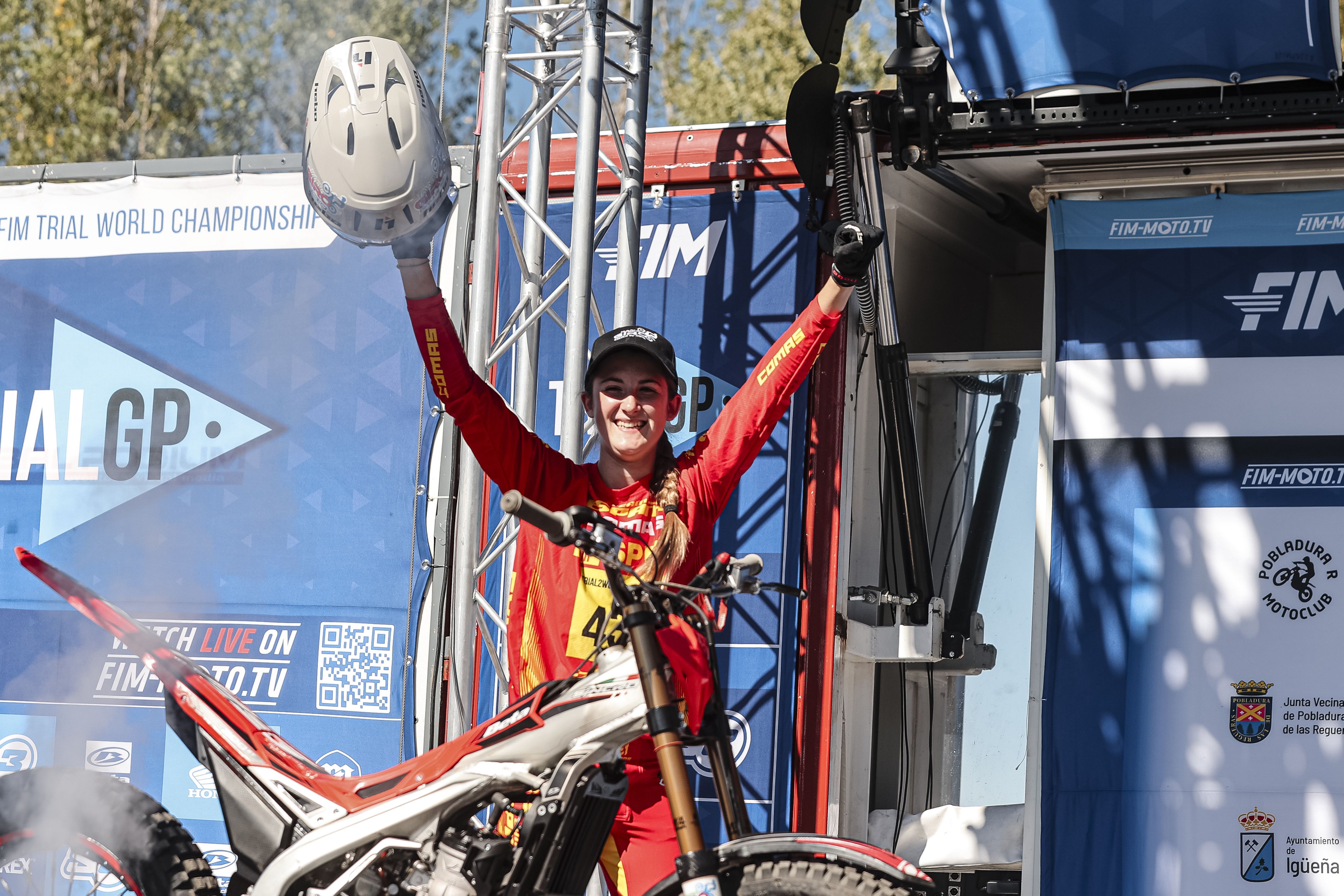 Fotos ¡Campeonas del Mundo! Berta Abellán en TrialGP Woman y Abril Montserrat en Trial2 Women  