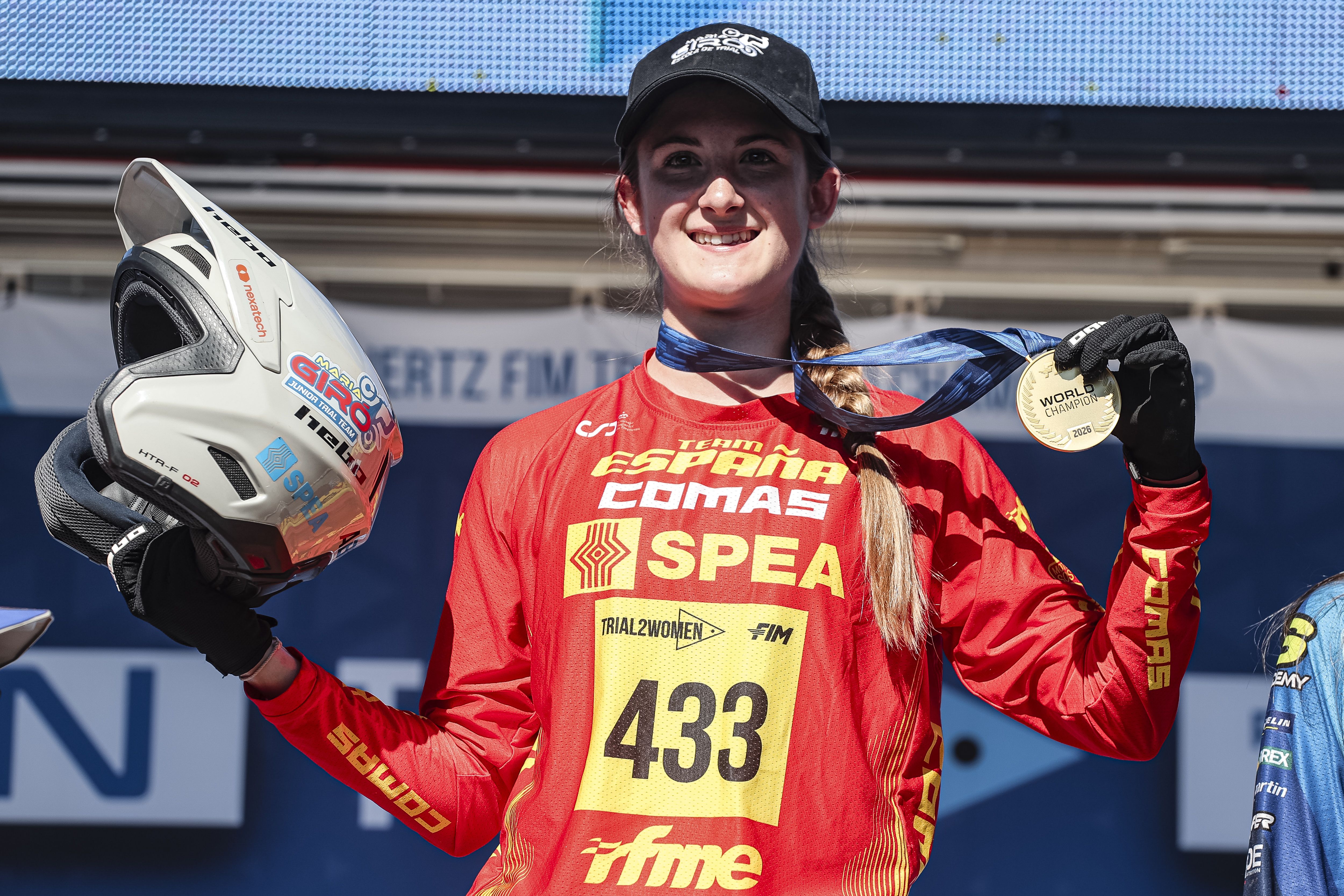 Fotos ¡Campeonas del Mundo! Berta Abellán en TrialGP Woman y Abril Montserrat en Trial2 Women  