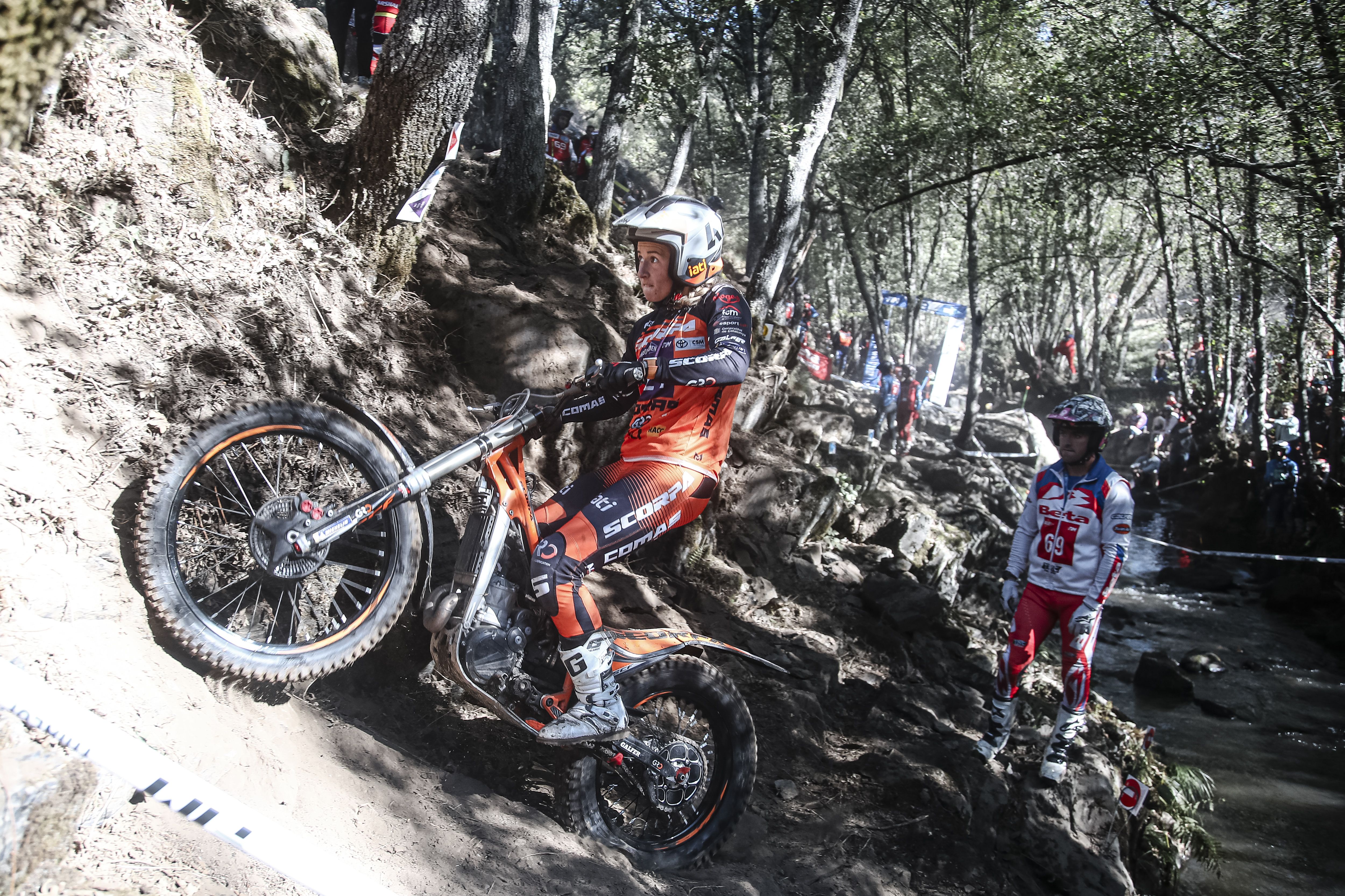 Fotos ¡Campeonas del Mundo! Berta Abellán en TrialGP Woman y Abril Montserrat en Trial2 Women  
