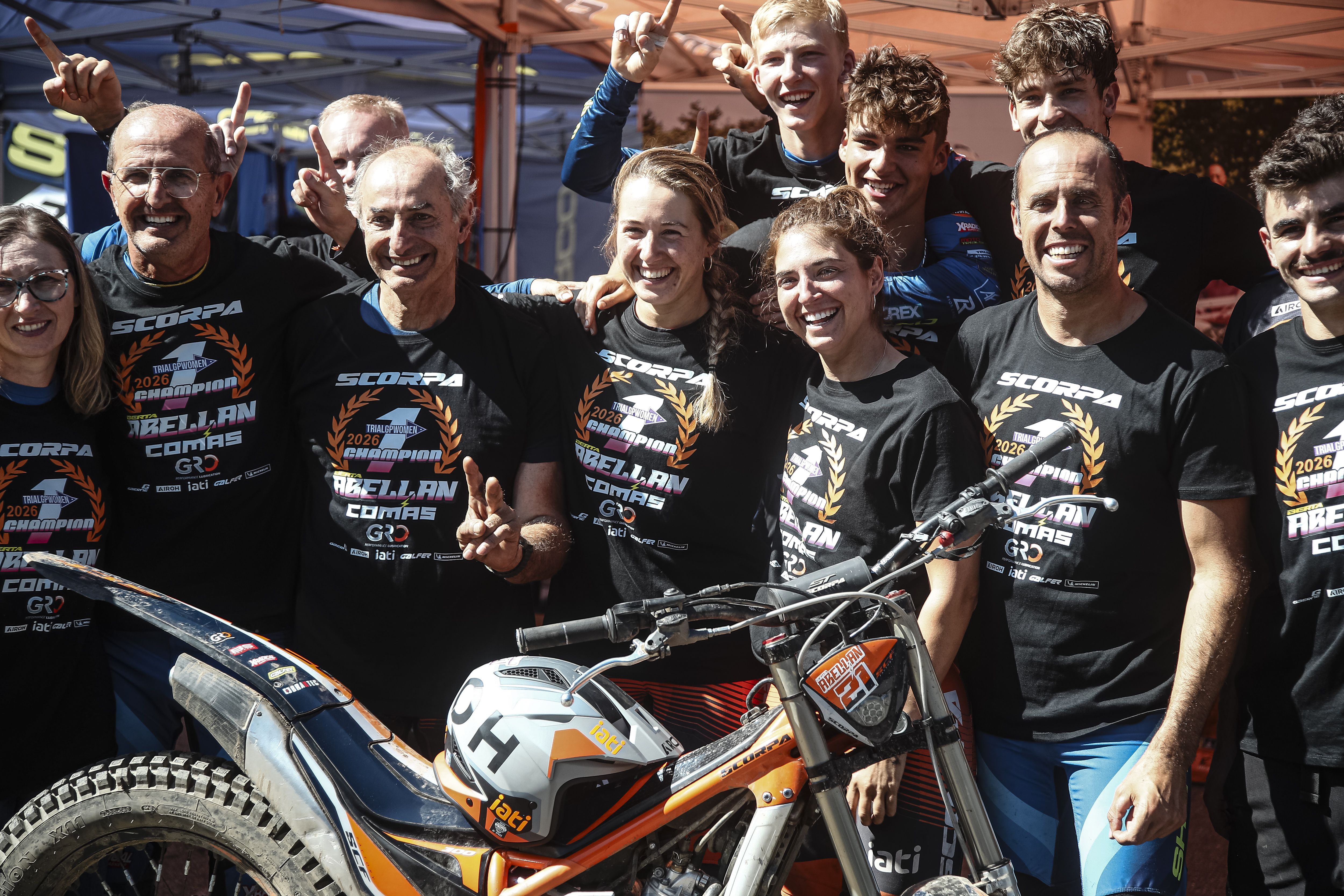 Fotos ¡Campeonas del Mundo! Berta Abellán en TrialGP Woman y Abril Montserrat en Trial2 Women  