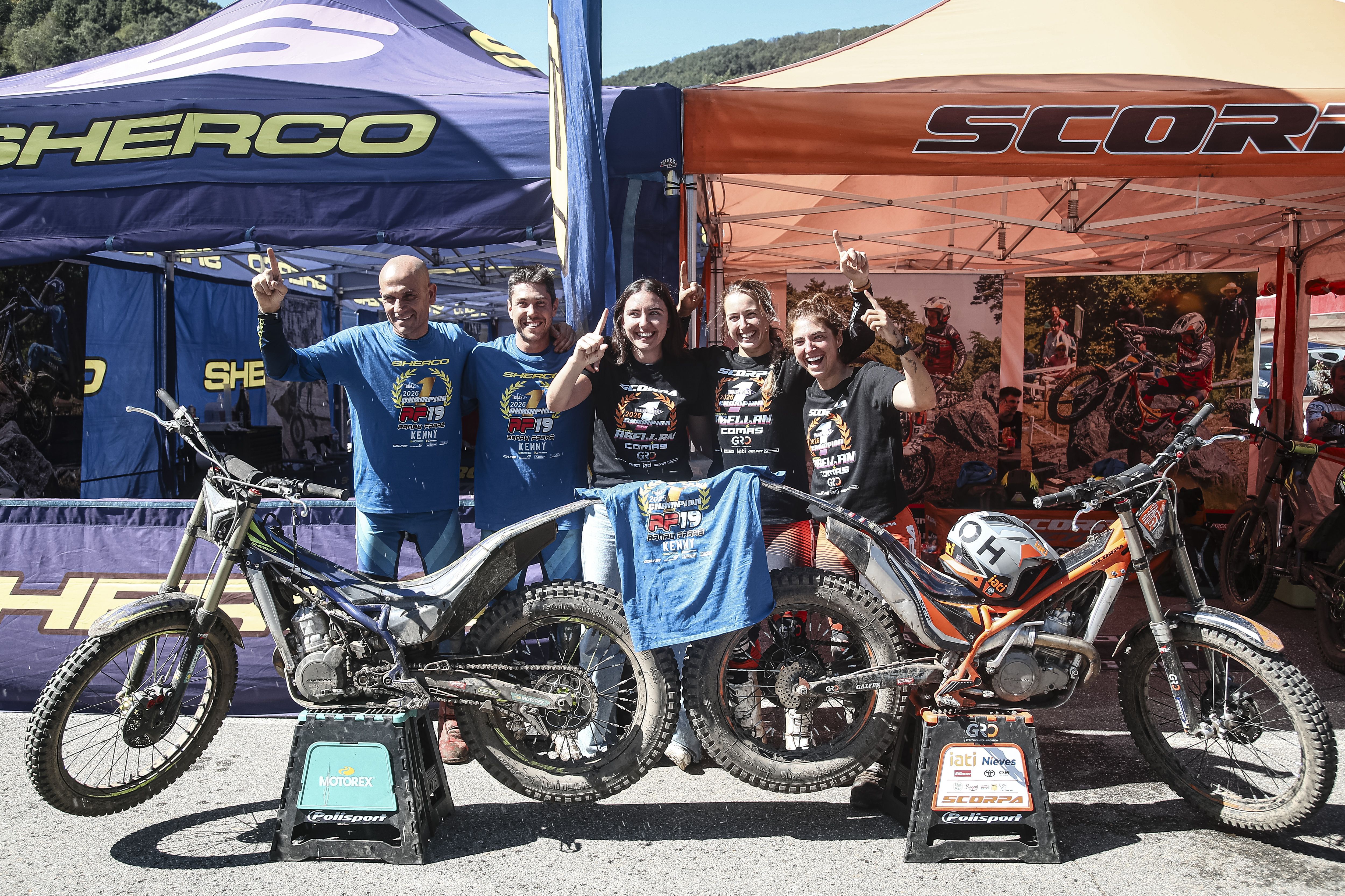 Fotos ¡Campeonas del Mundo! Berta Abellán en TrialGP Woman y Abril Montserrat en Trial2 Women  