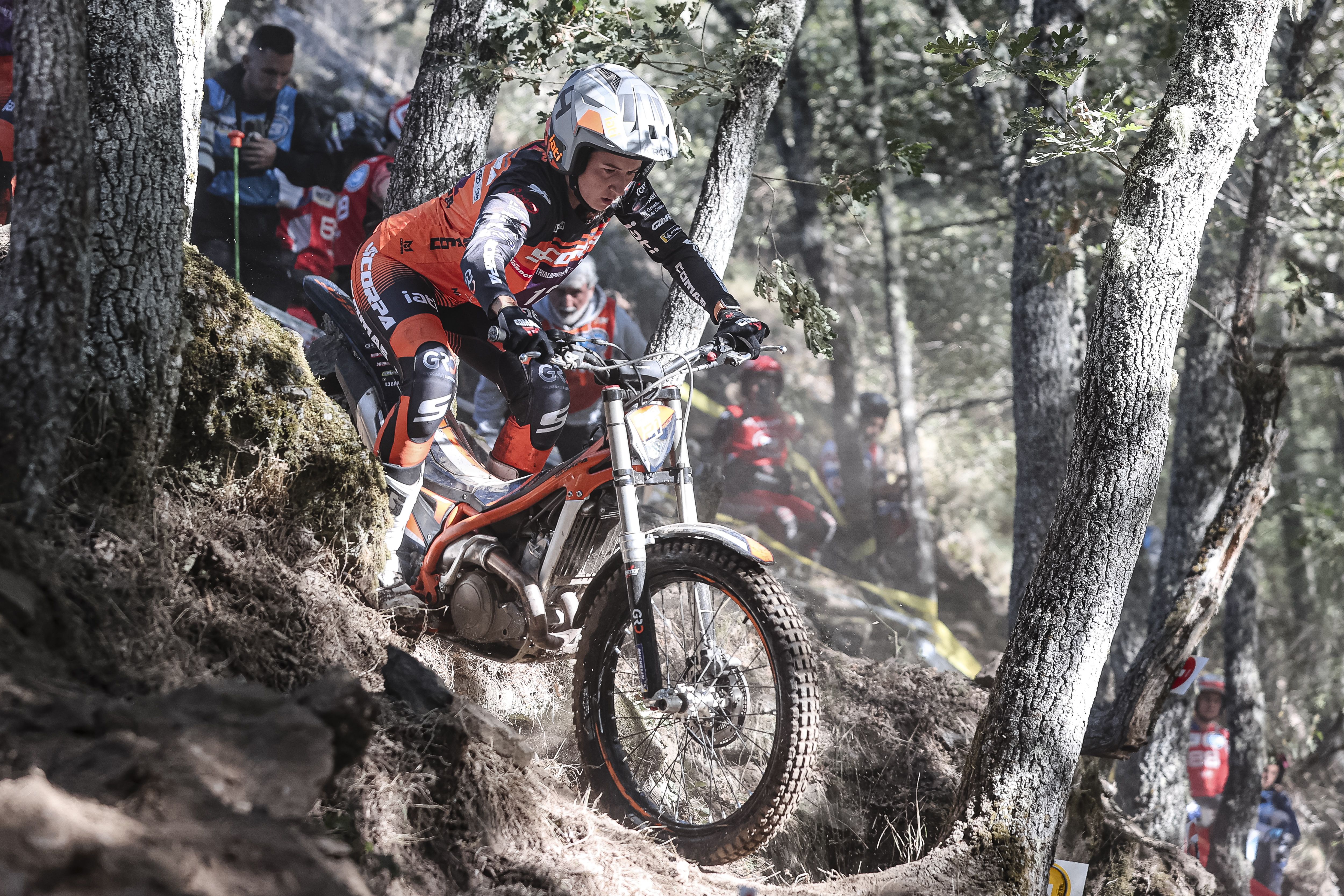 Fotos ¡Campeonas del Mundo! Berta Abellán en TrialGP Woman y Abril Montserrat en Trial2 Women  