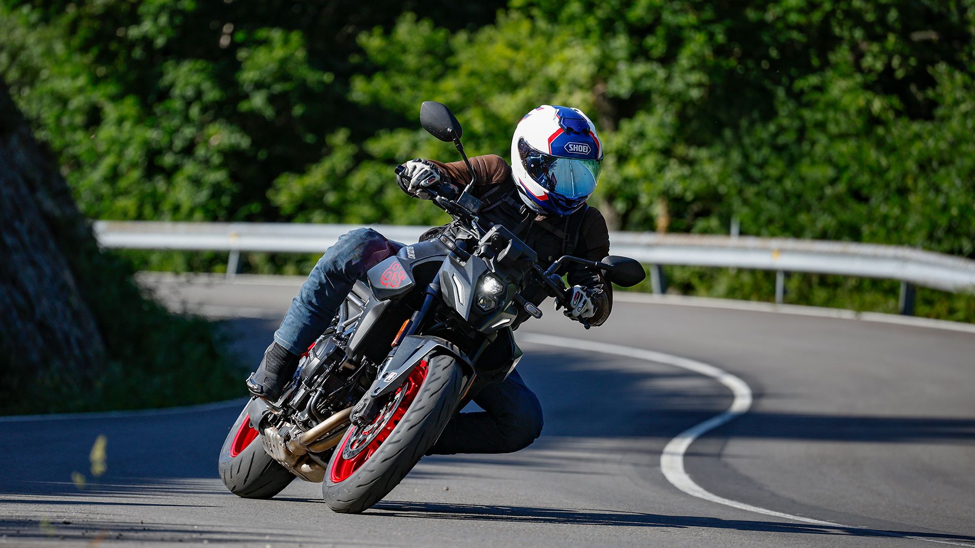 Suzuki GSX 8S 2026 Accion (6)