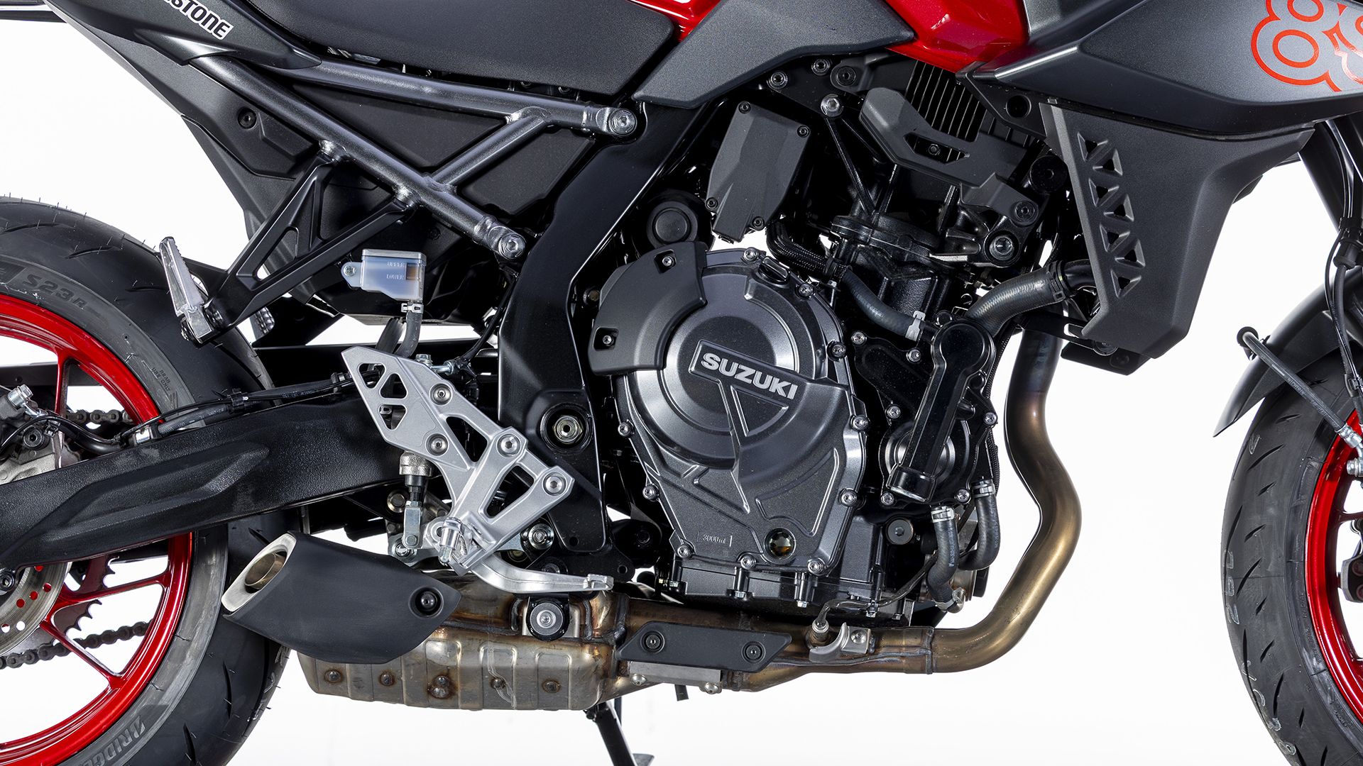 Suzuki GSX 8S 2026 Detalles (2)