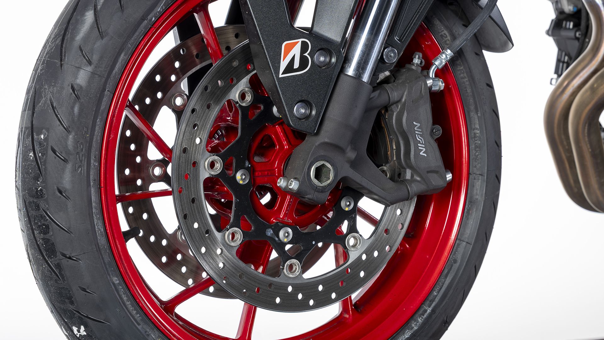 Suzuki GSX 8S 2026 Detalles (16)