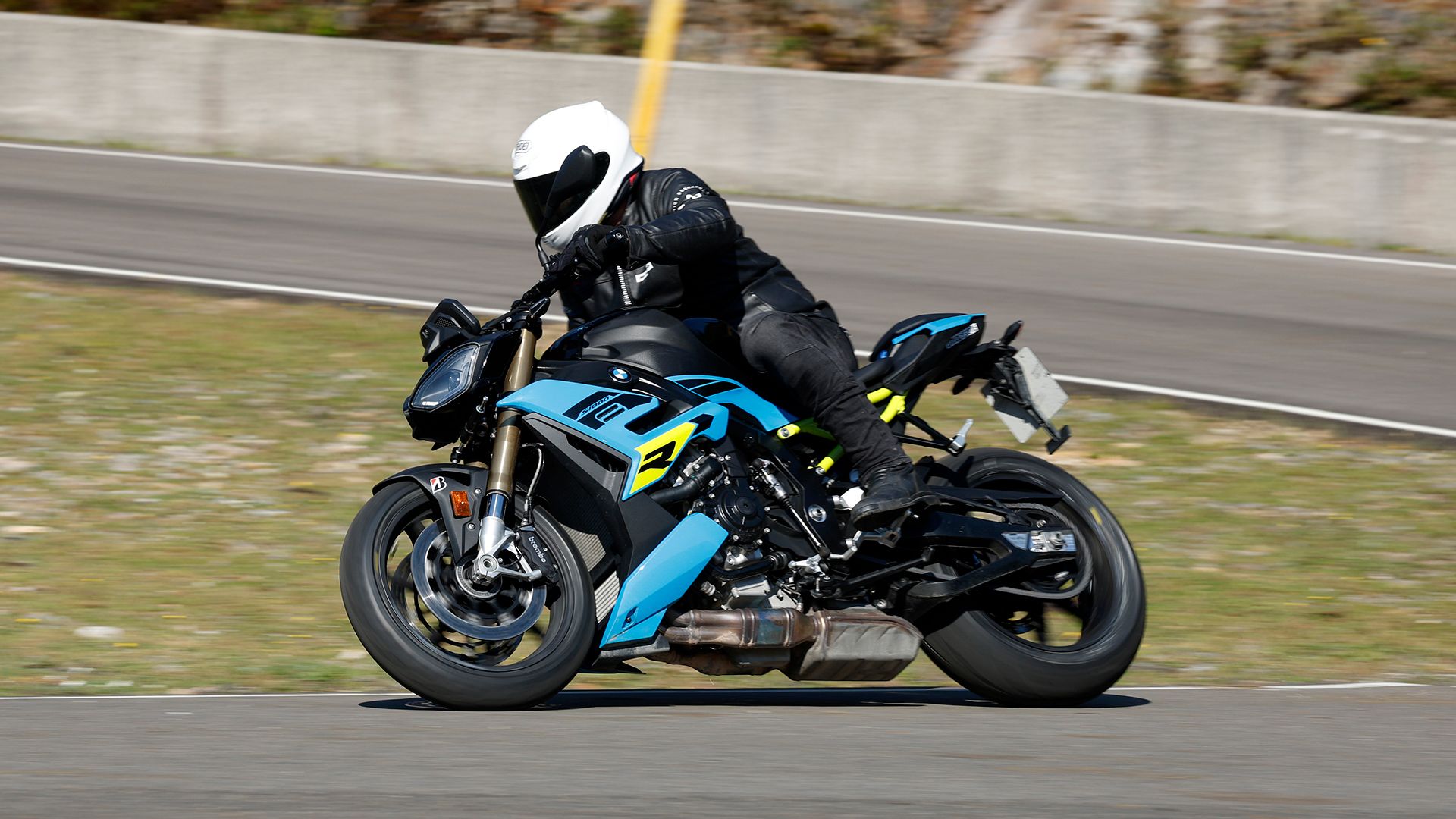 BMW S 1000 R 2026 Accion (8)