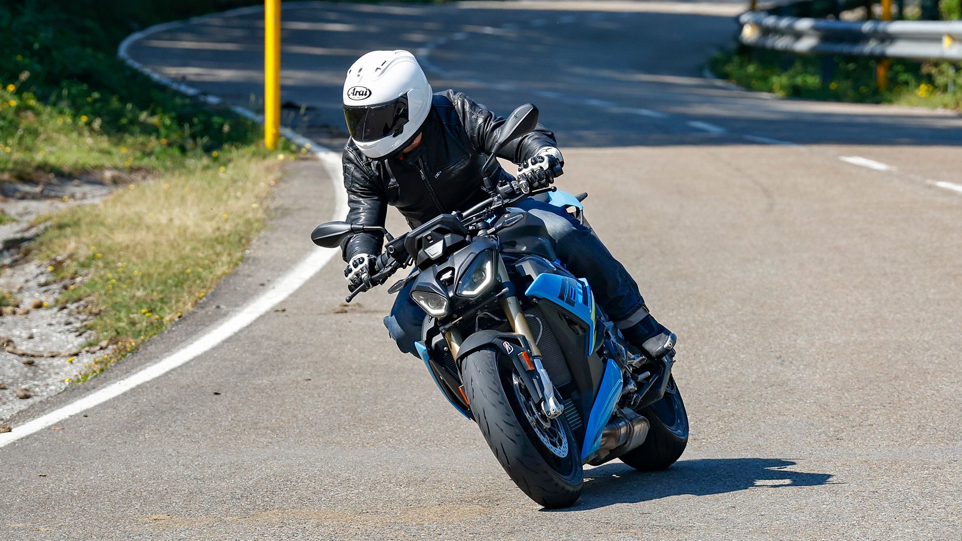 BMW S 1000 R 2026 Accion (9)