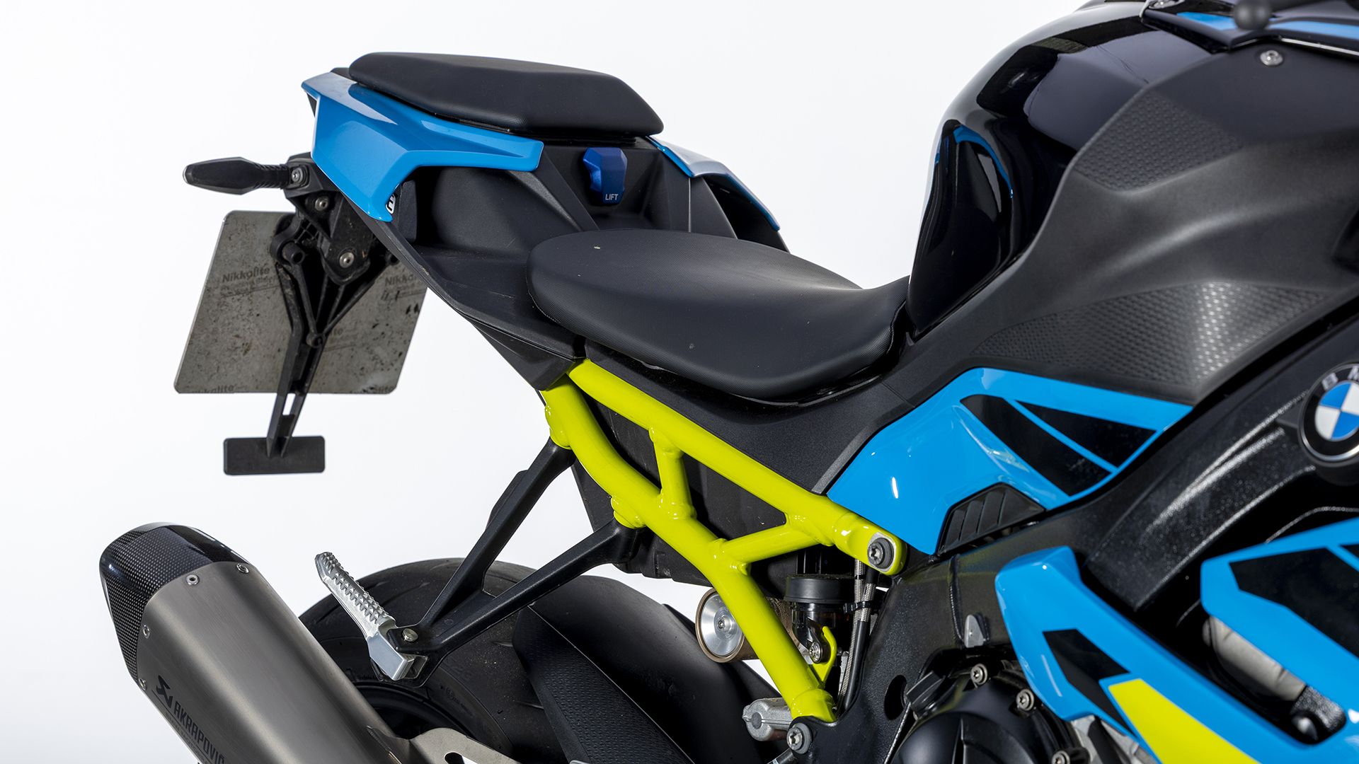 BMW S 1000 R 2026 Detalles (18)