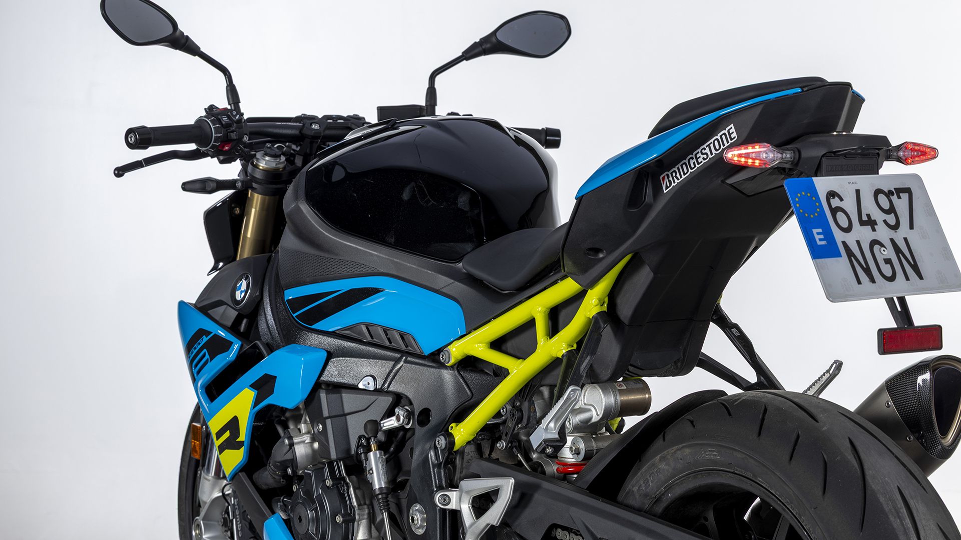 BMW S 1000 R 2026 Detalles (27)