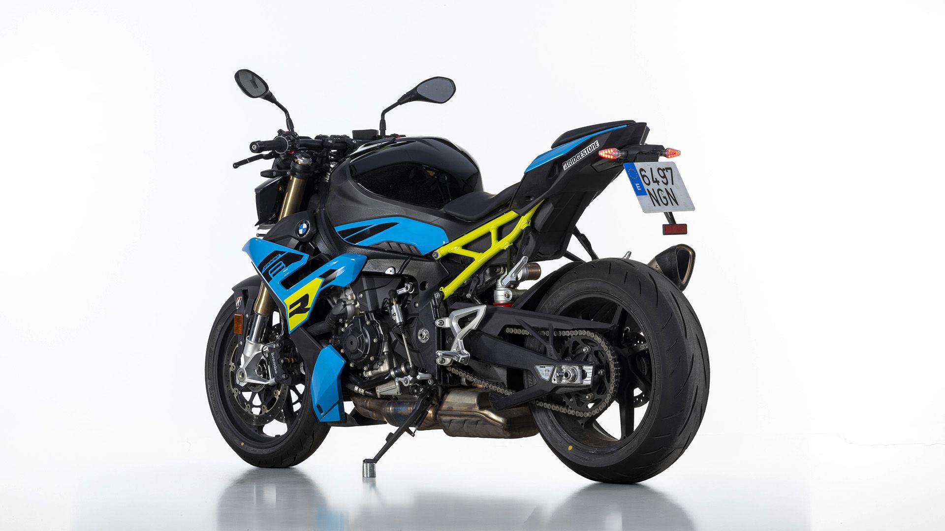 BMW S 1000 R 2026 Estudio (4)