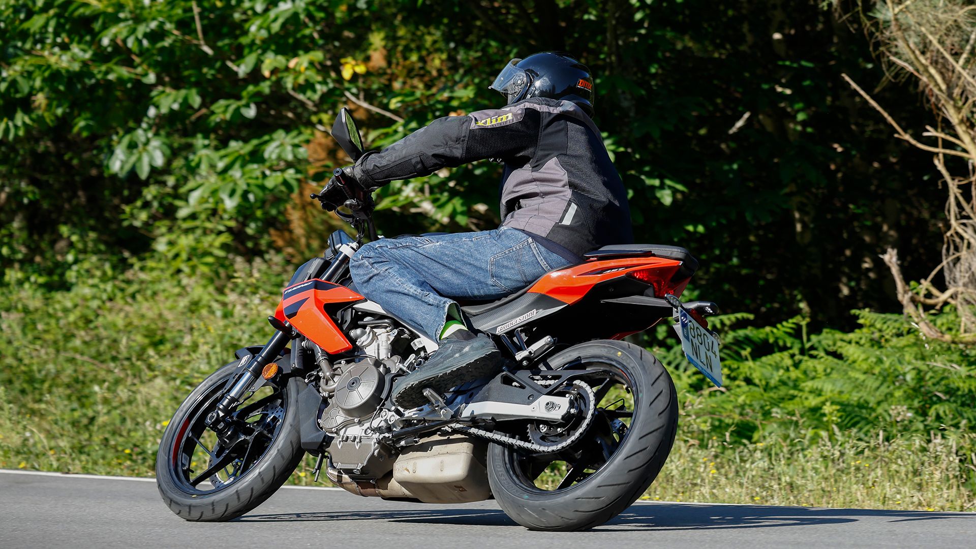 Aprilia Tuono 457 2026 Accion (4)