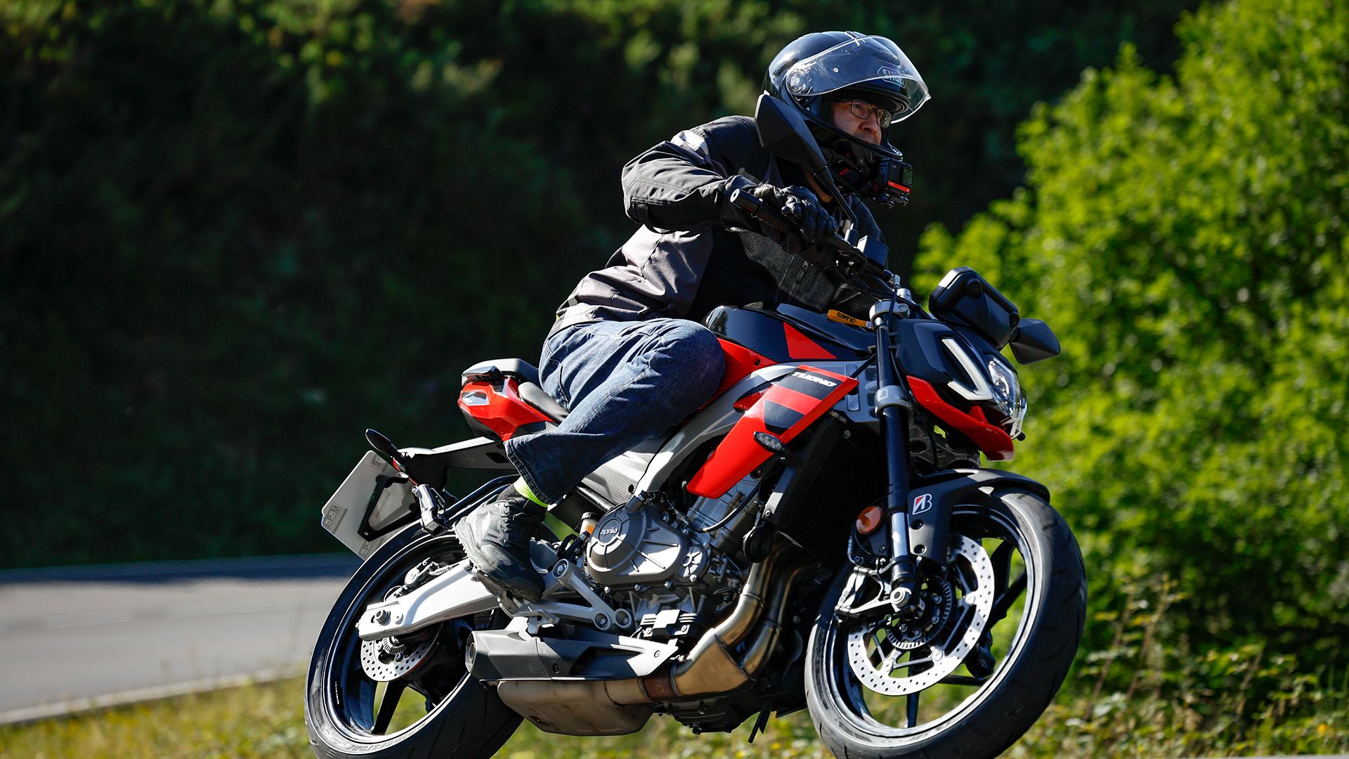 Aprilia Tuono 457 2026 Accion (6)