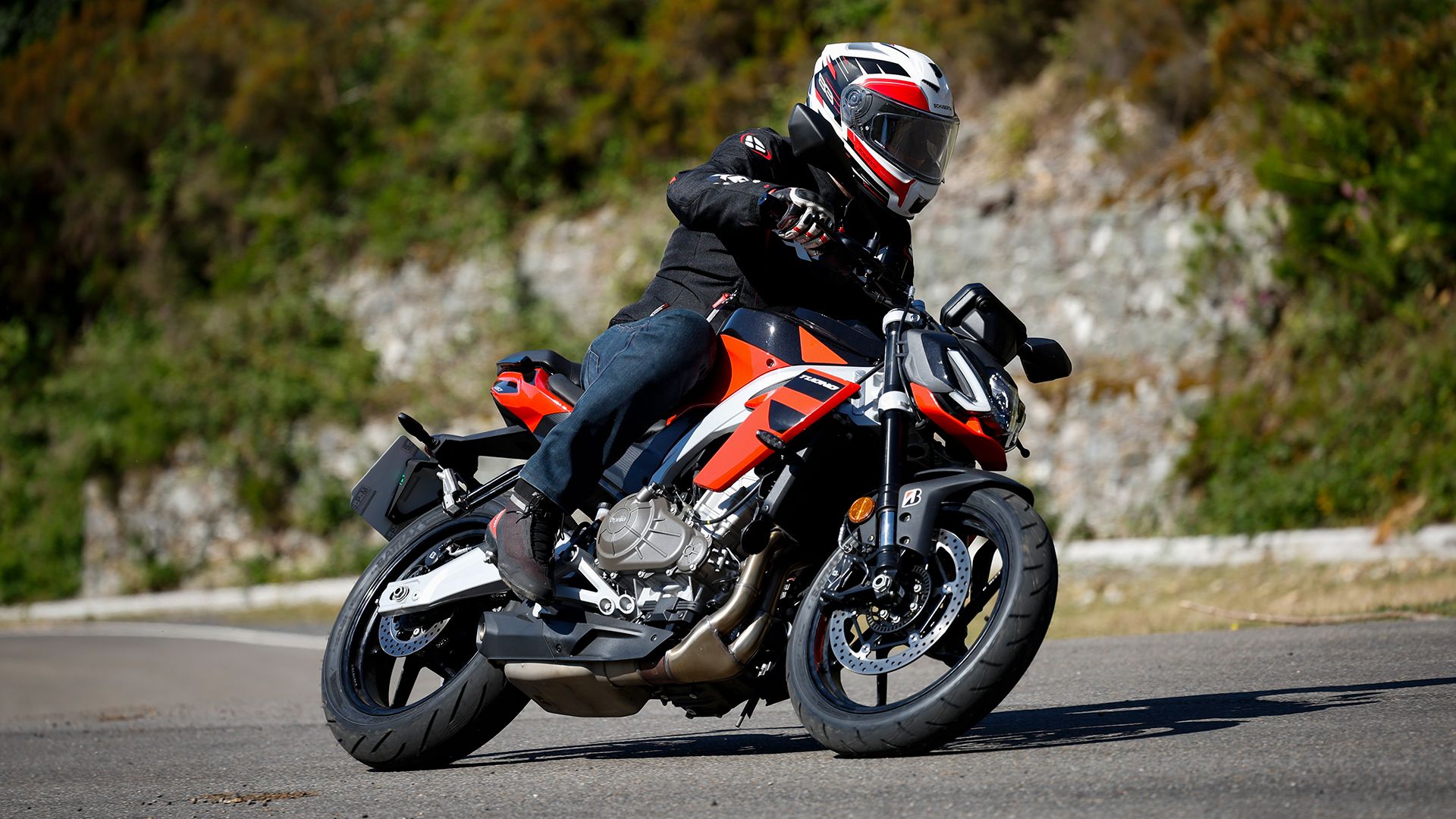Aprilia Tuono 457 2026 Accion (19)