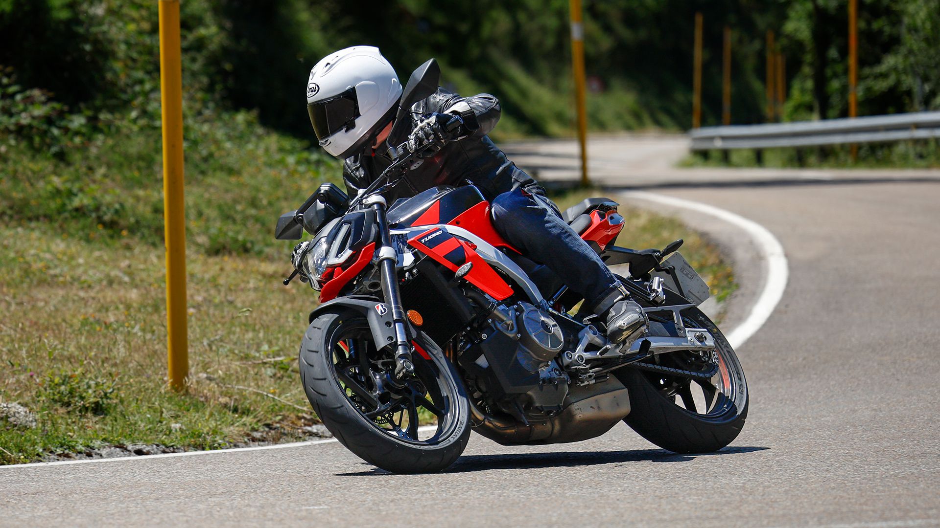 Aprilia Tuono 457 2026 Accion (22)