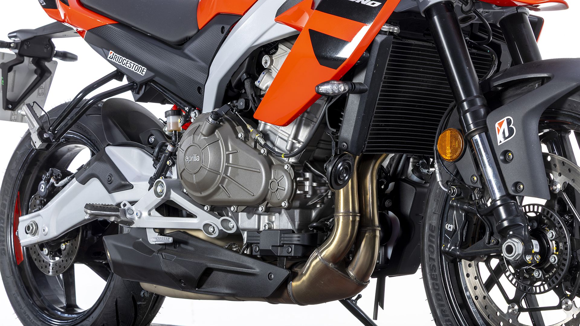 Aprilia Tuono 457 2026 Detalles (9)