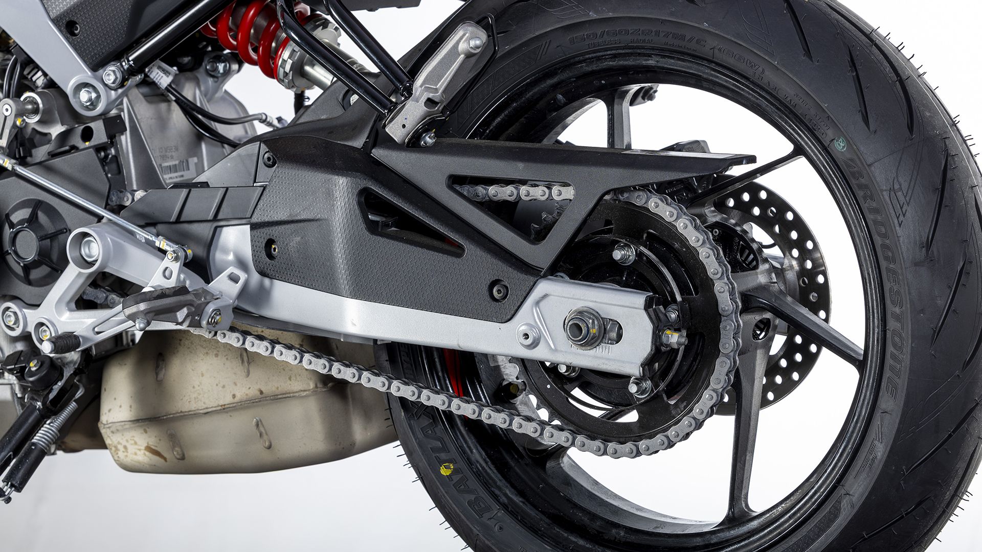 Aprilia Tuono 457 2026 Detalles (15)