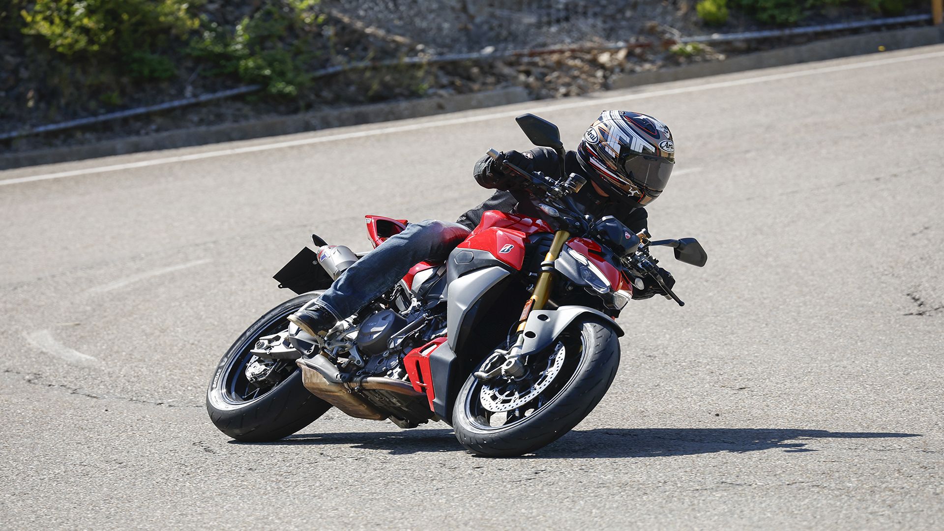 Ducati Streetfighter V2 S 2026 Accion (10)