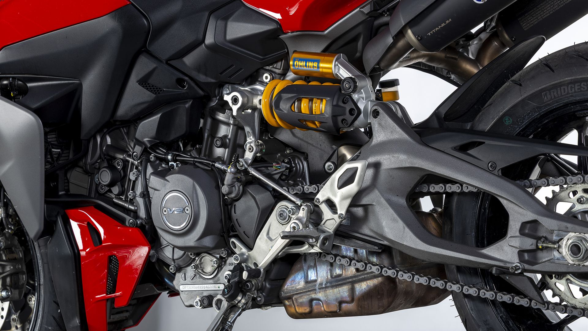 Ducati Streetfighter V2 S 2026 Detalles (16)