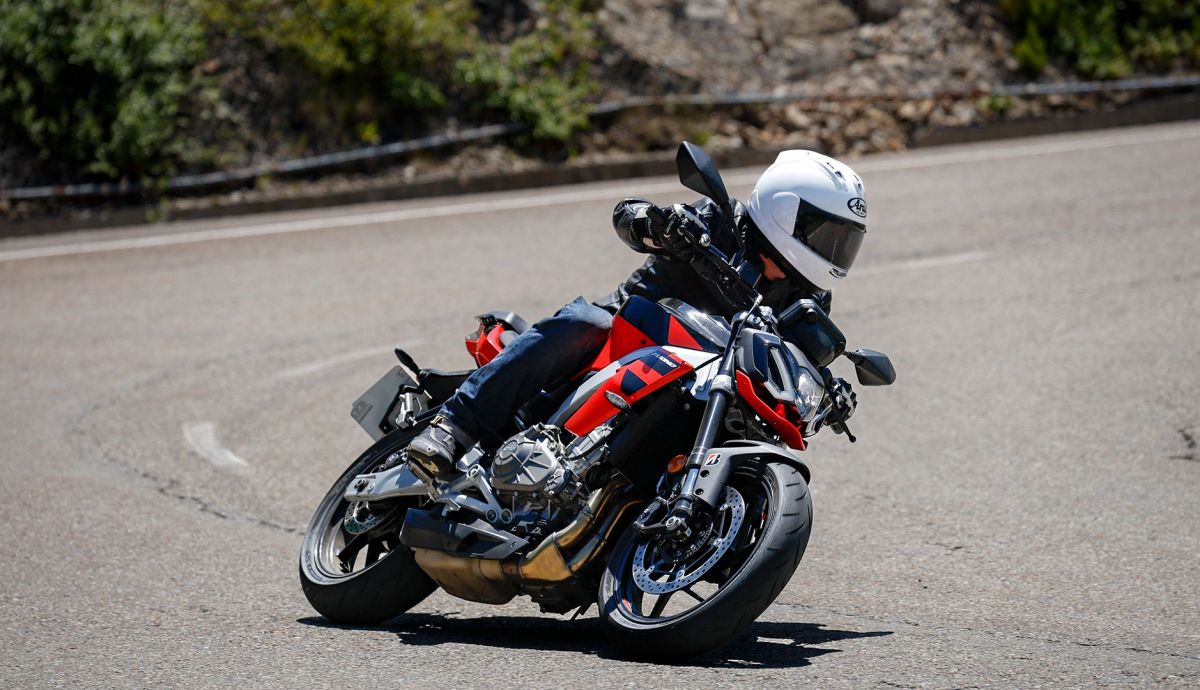 Aprilia Tuono 457 2026 Accion (24)