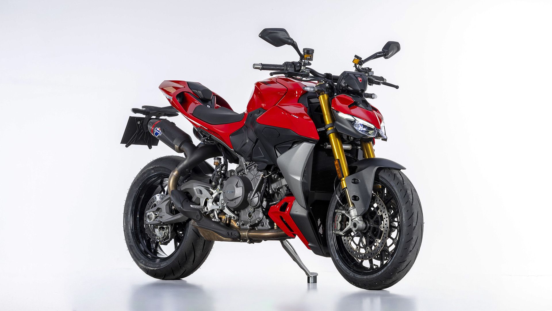 Ducati Streetfighter V2 S 2026 Estudio (2)