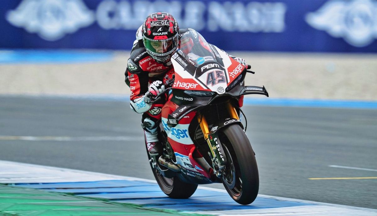 Scott Redding empezó el fin de semana en Assen con una victoria contundente