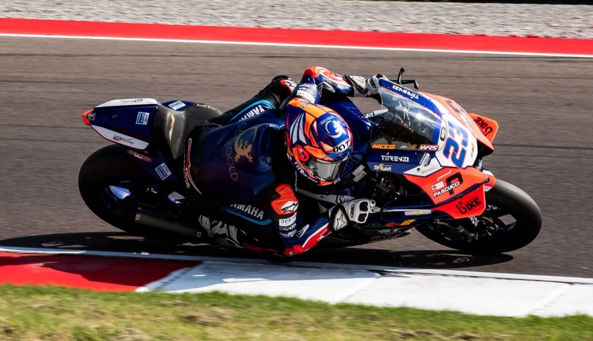 Niccolò Antonelli logró el doblete en Supersport