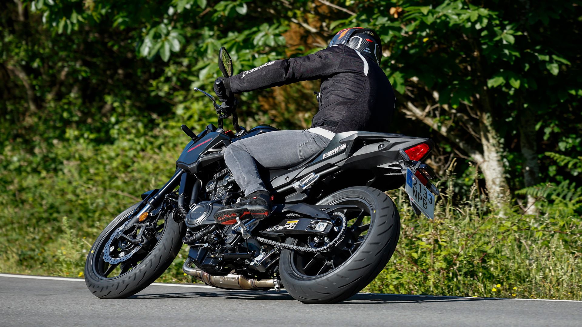 Honda CB500 Hornet 2026 Accion (4)