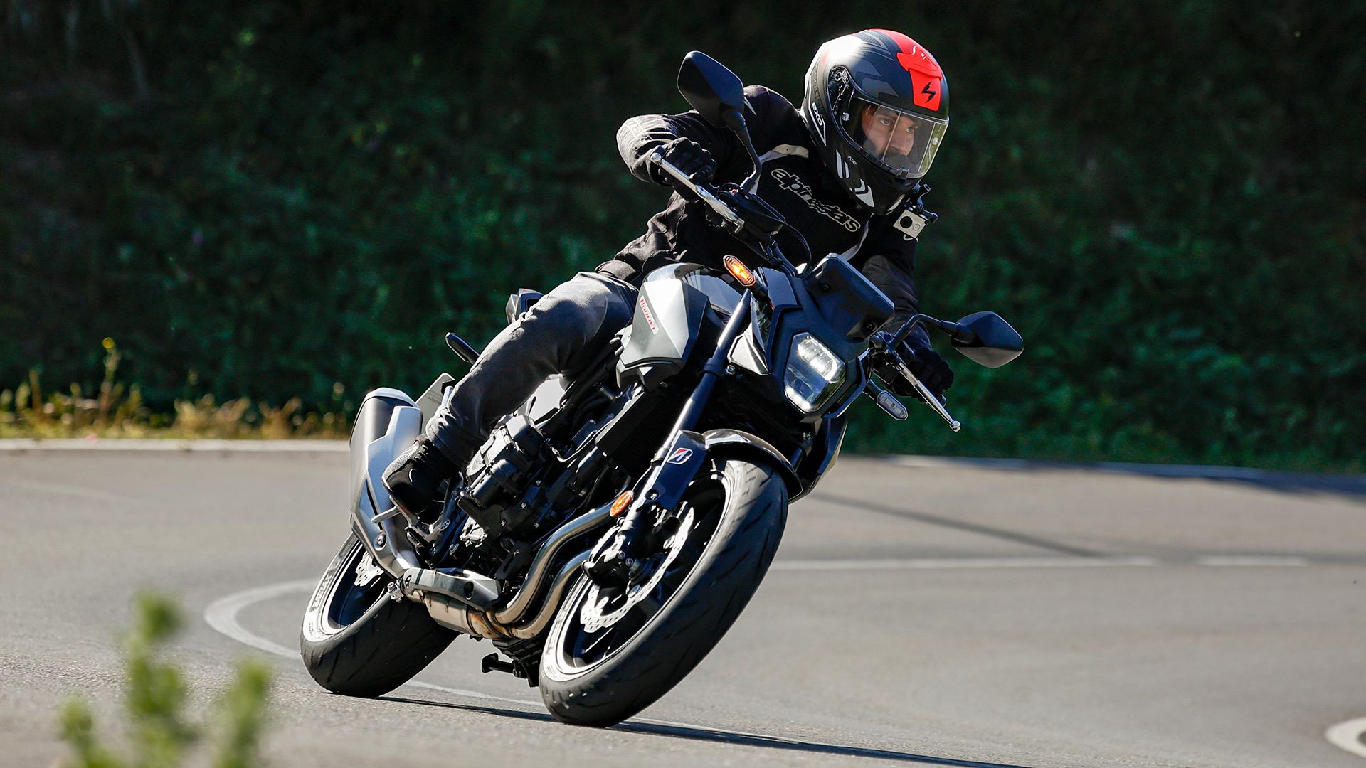Honda CB500 Hornet 2026 Accion (5)