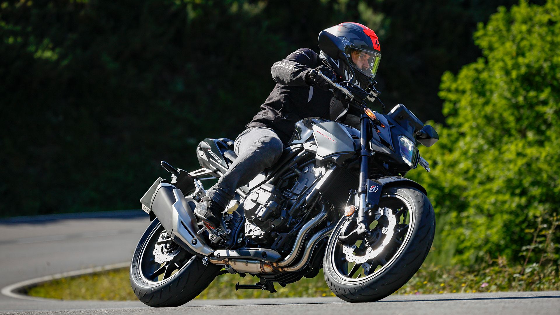 Honda CB500 Hornet 2026 Accion (6)