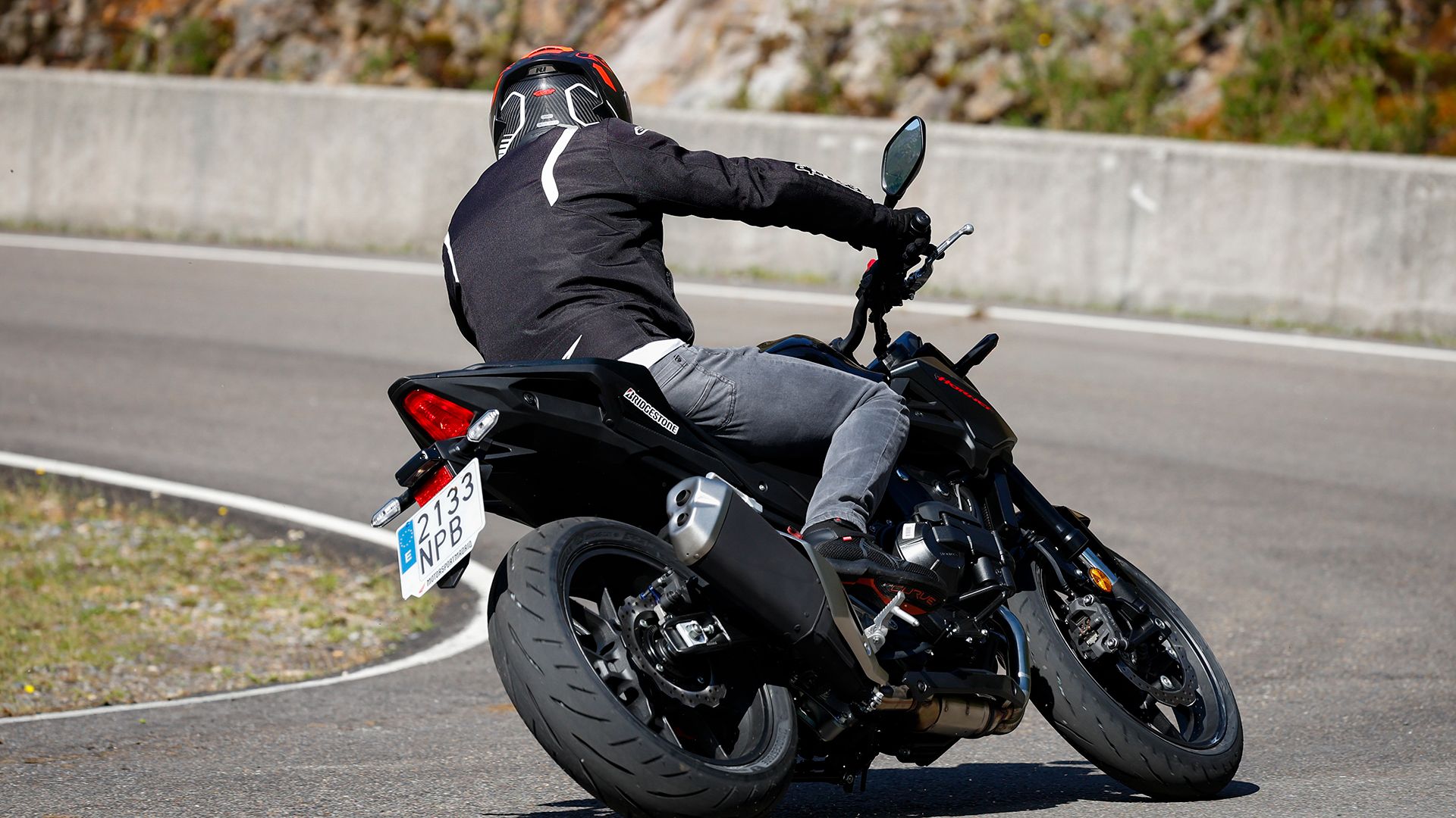 Honda CB500 Hornet 2026 Accion (15)