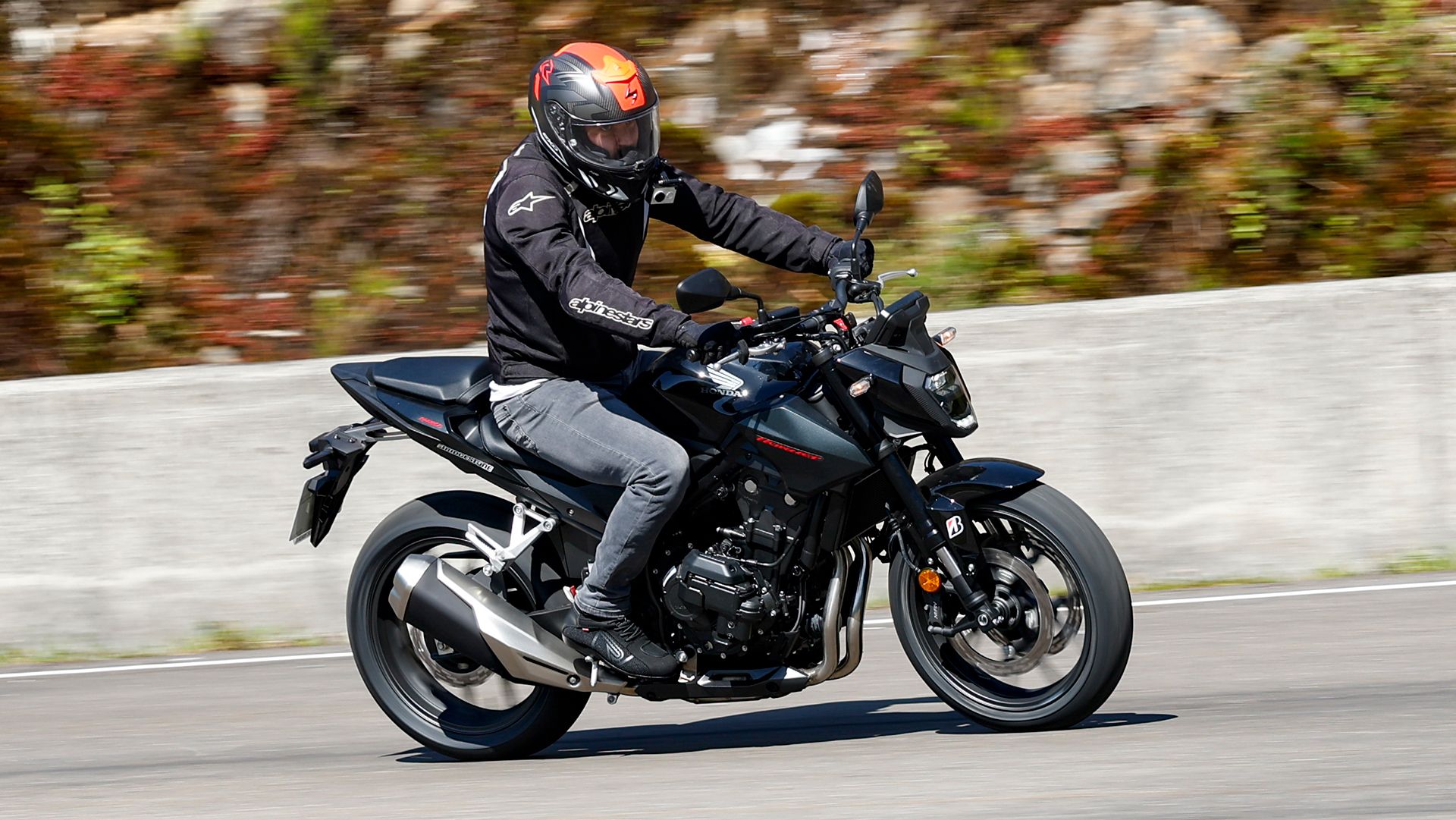 Honda CB500 Hornet 2026 Accion (16)