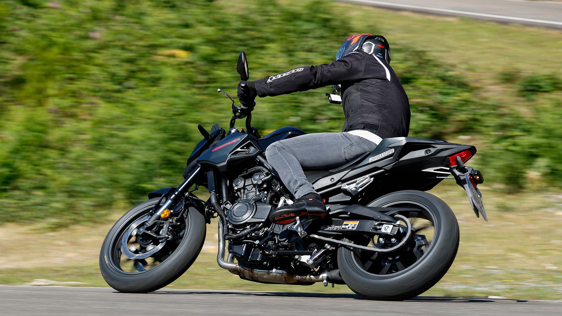 Honda CB500 Hornet 2026 Accion (18)