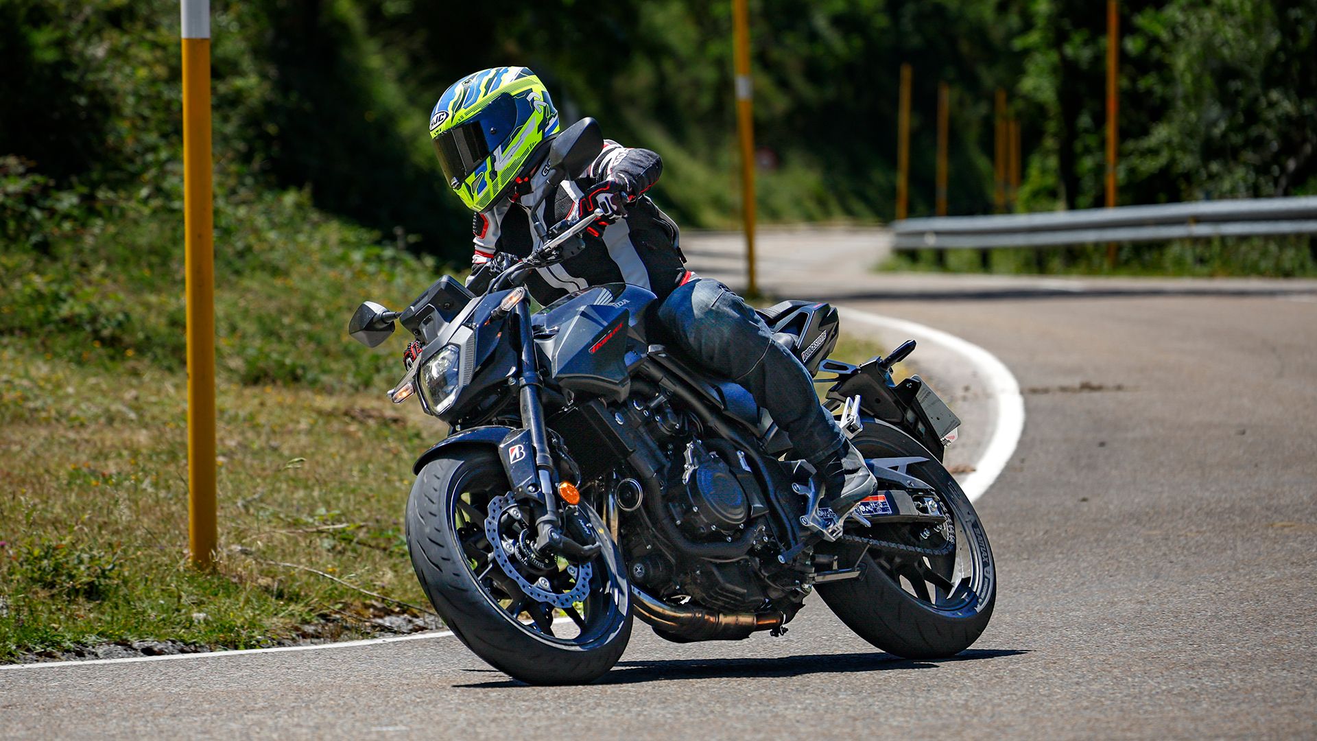 Honda CB500 Hornet 2026 Accion (23)