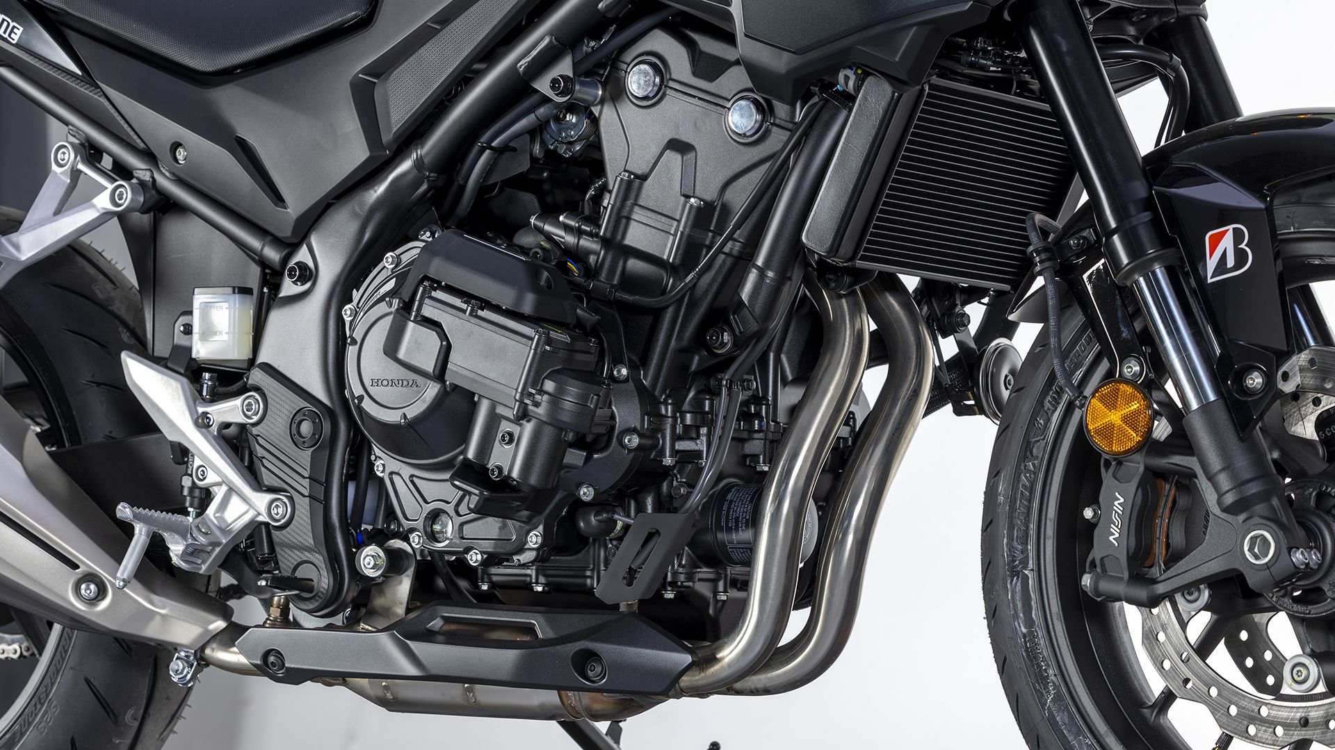 Honda CB500 Hornet 2026 Detalles (7)