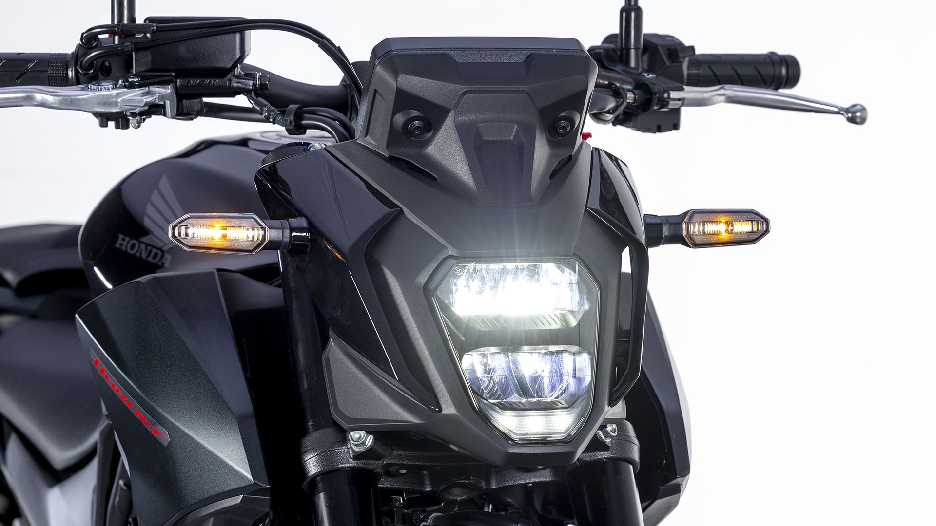Honda CB500 Hornet 2026 Detalles (8)