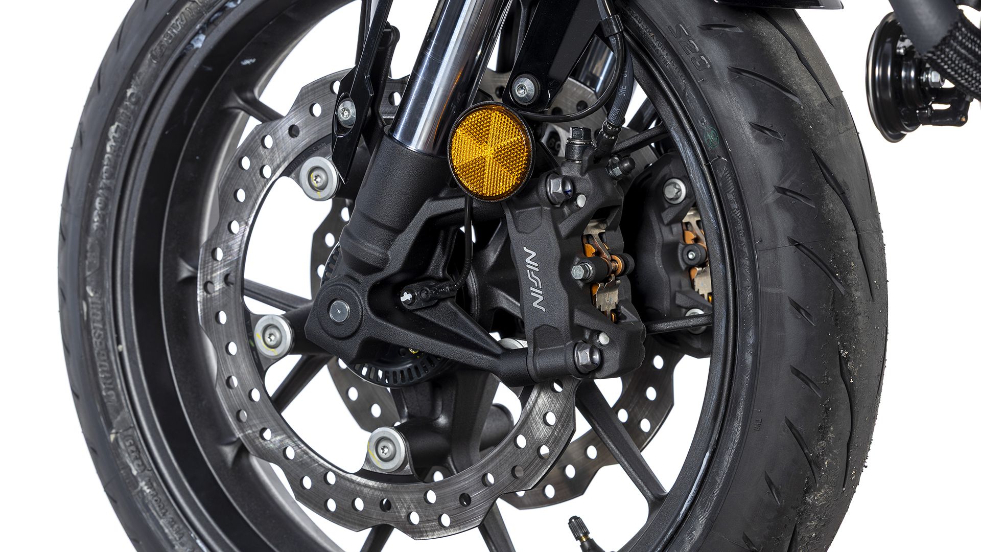 Honda CB500 Hornet 2026 Detalles (24)