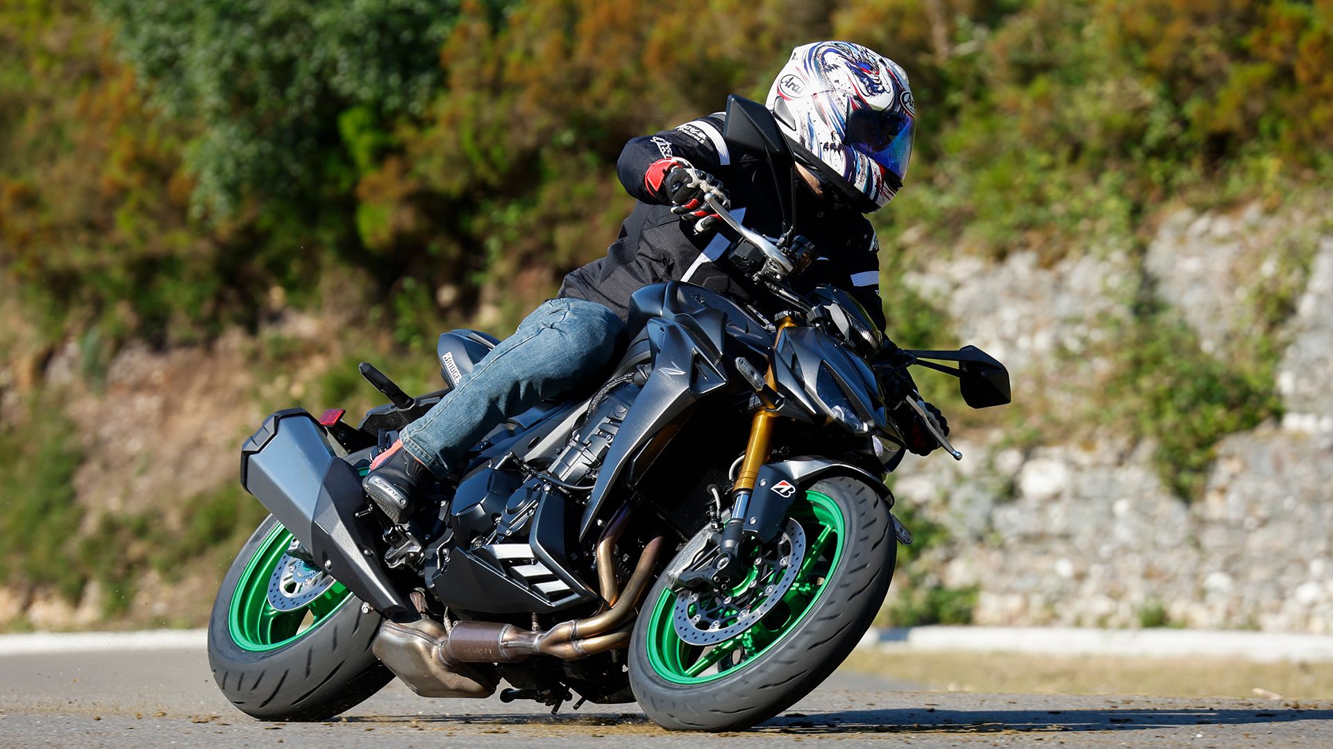 KawasakiI Z1100 SE 2026 Accion (2)