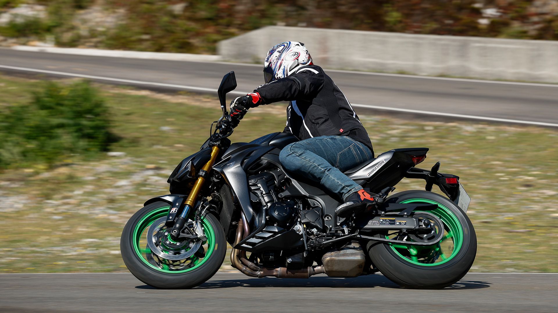 KawasakiI Z1100 SE 2026 Accion (8)
